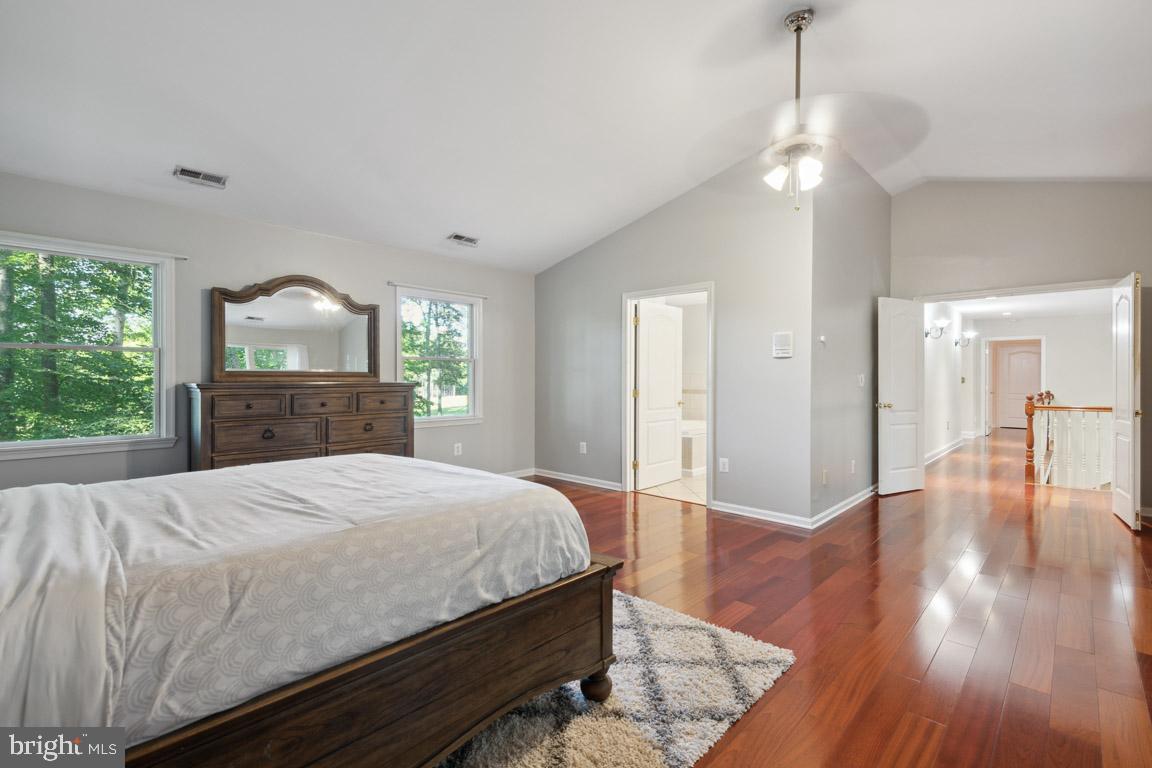 GREEN MEADOWS - Residential