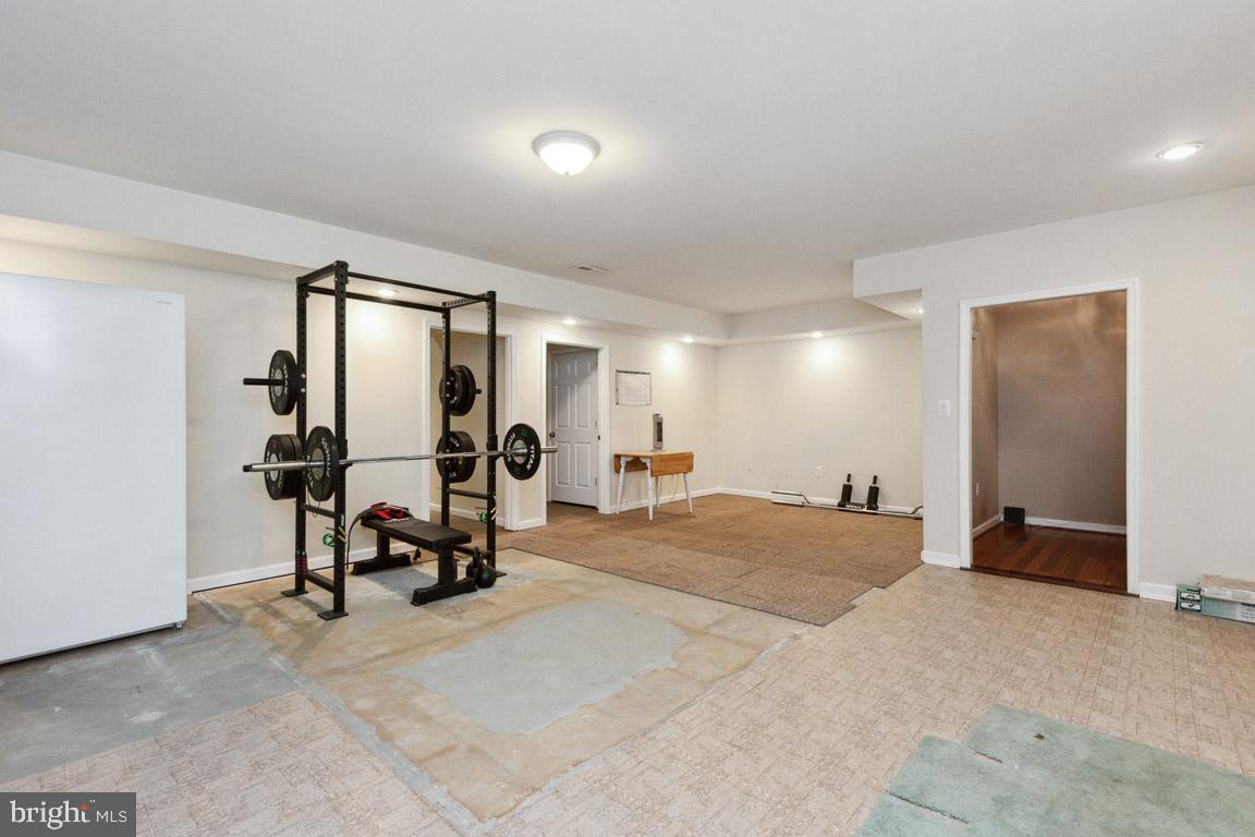 GREEN MEADOWS - Residential