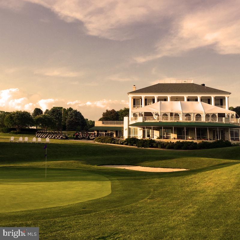 GREEN MEADOWS - Residential