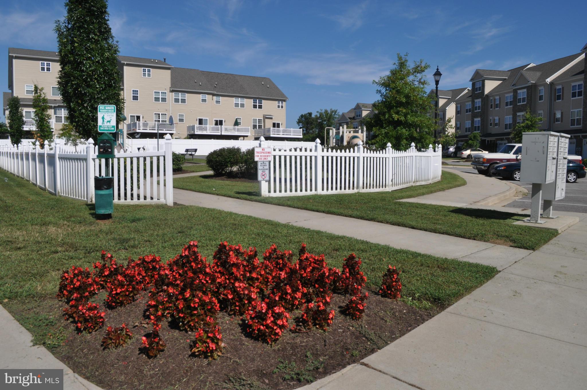 WHISPERING WOODS - Residential Lease