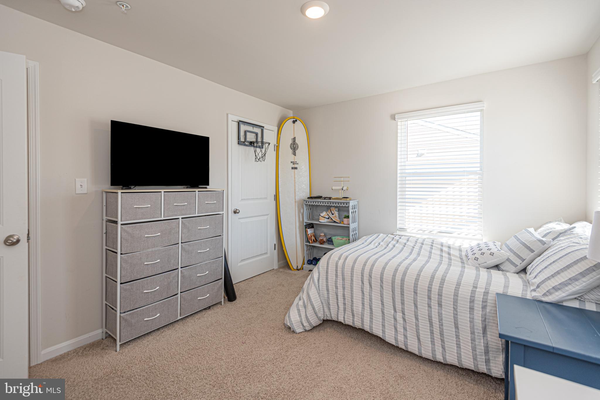 ROWENS MILL - Residential