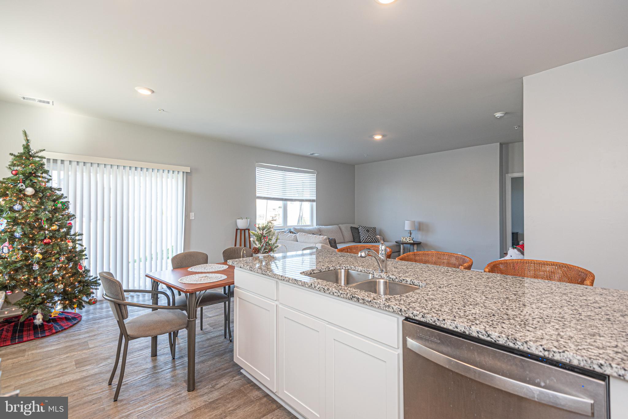 ROWENS MILL - Residential