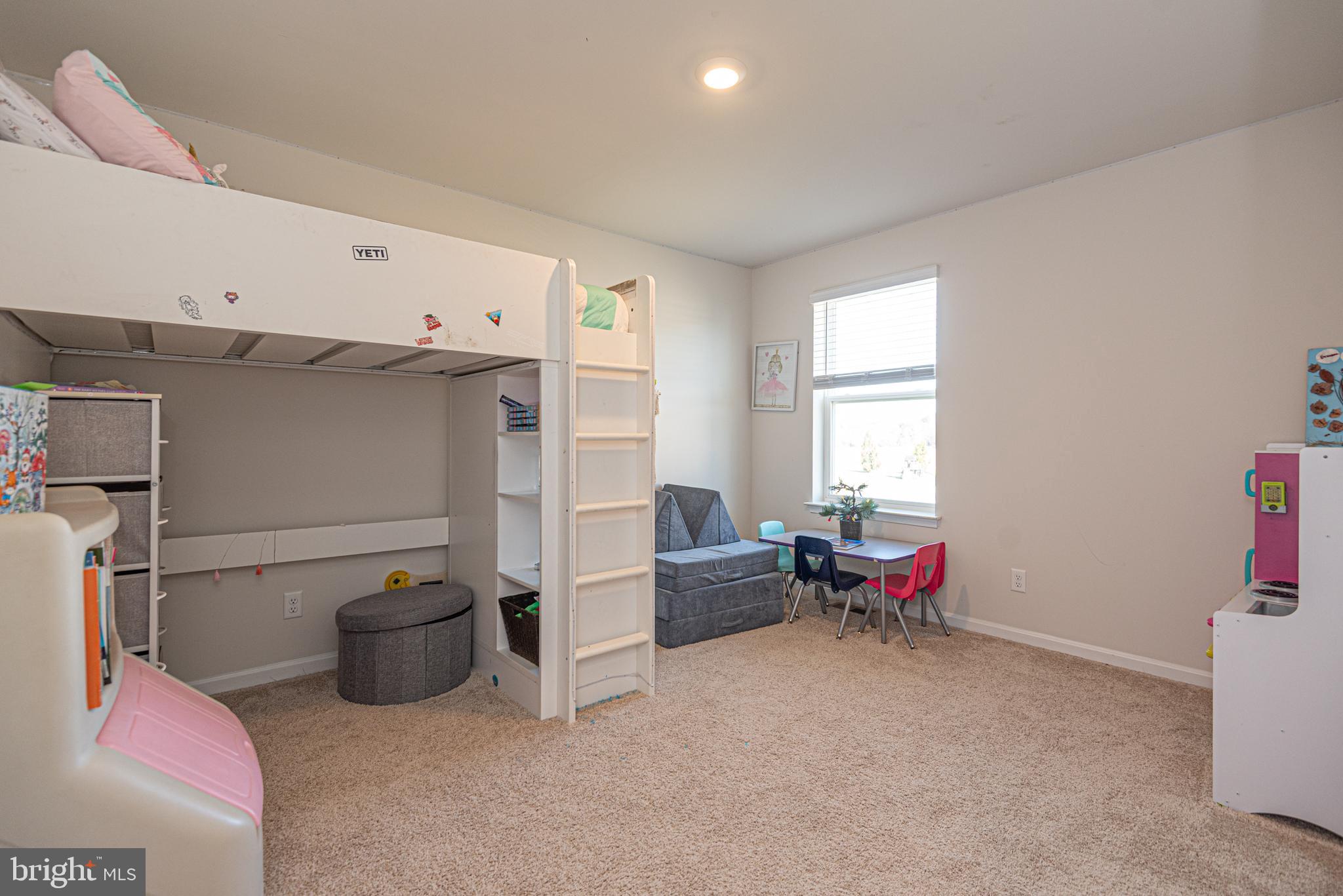 ROWENS MILL - Residential