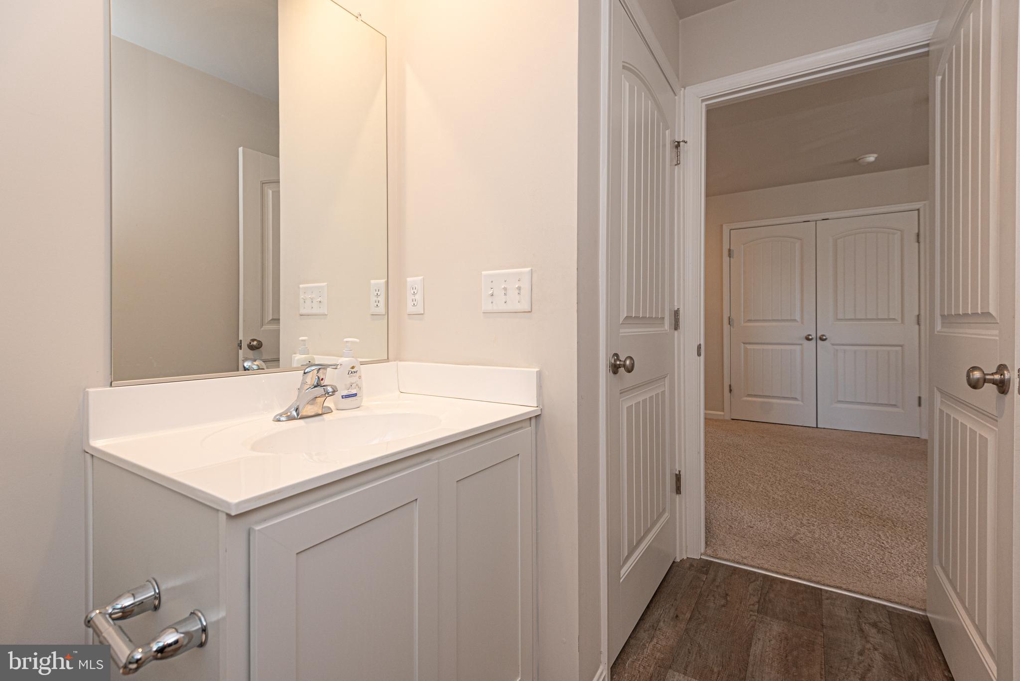 ROWENS MILL - Residential