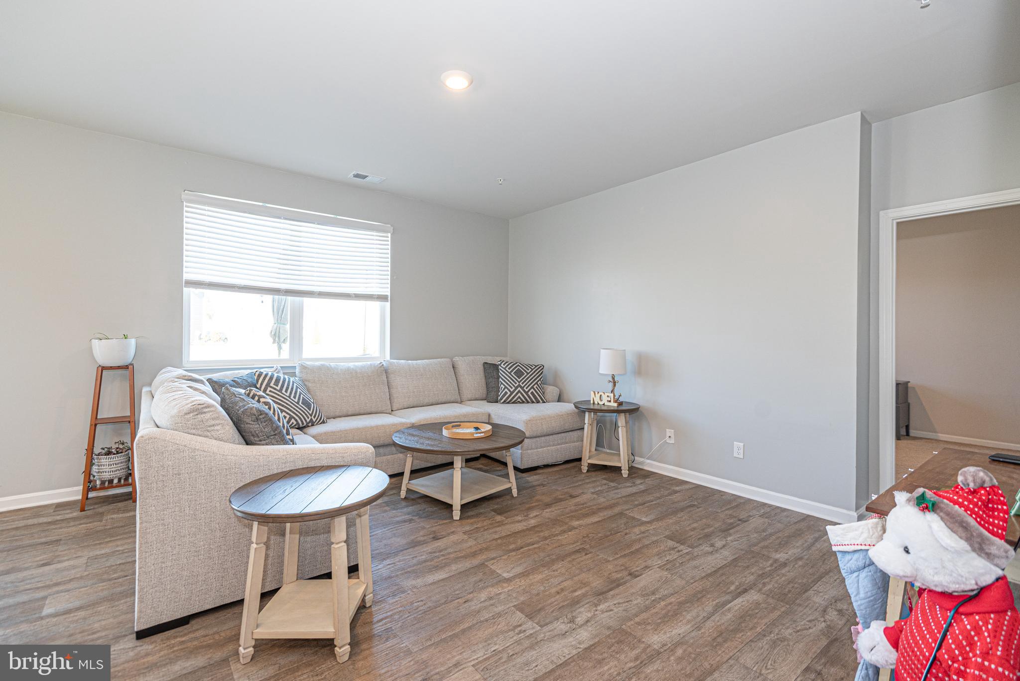 ROWENS MILL - Residential