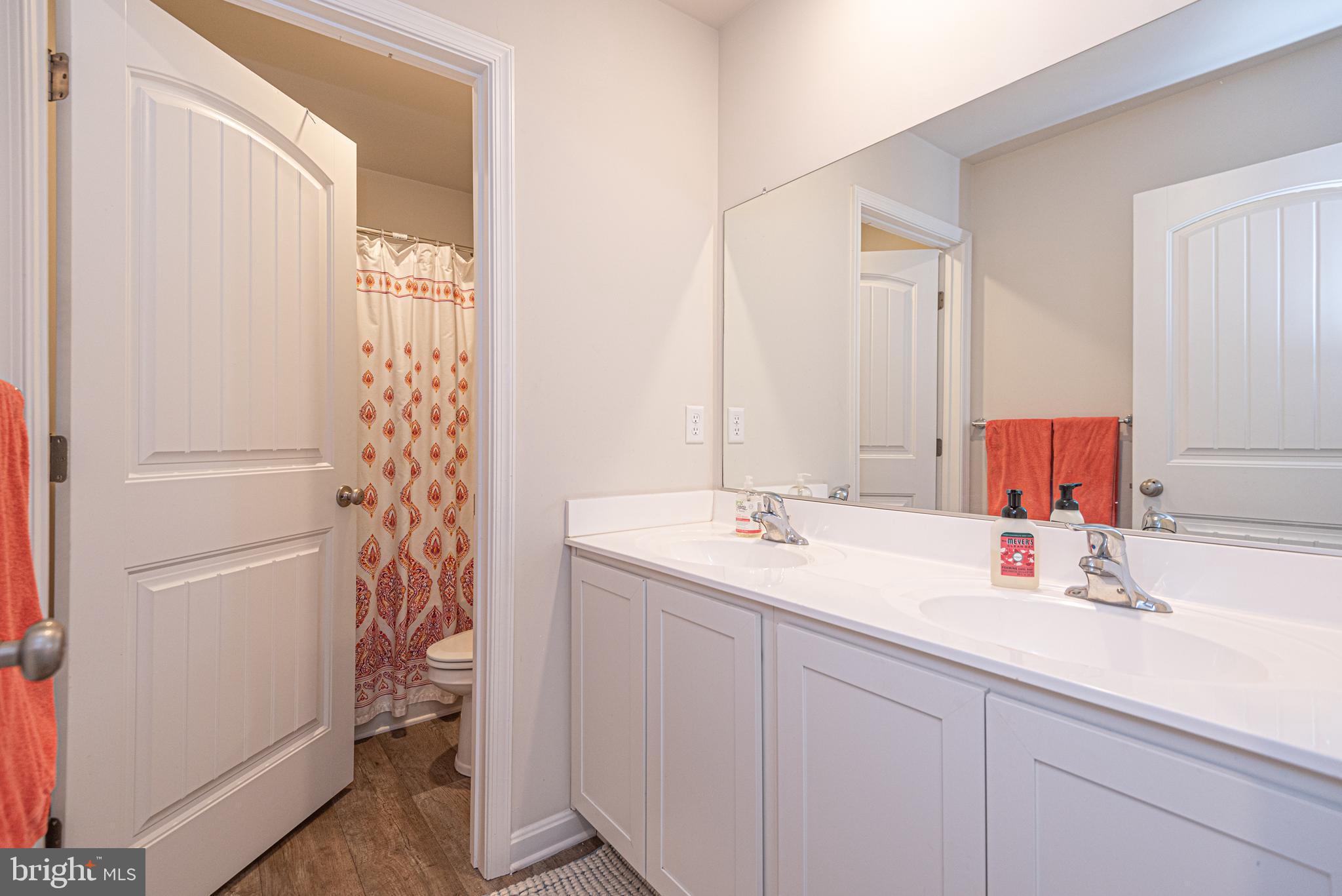 ROWENS MILL - Residential