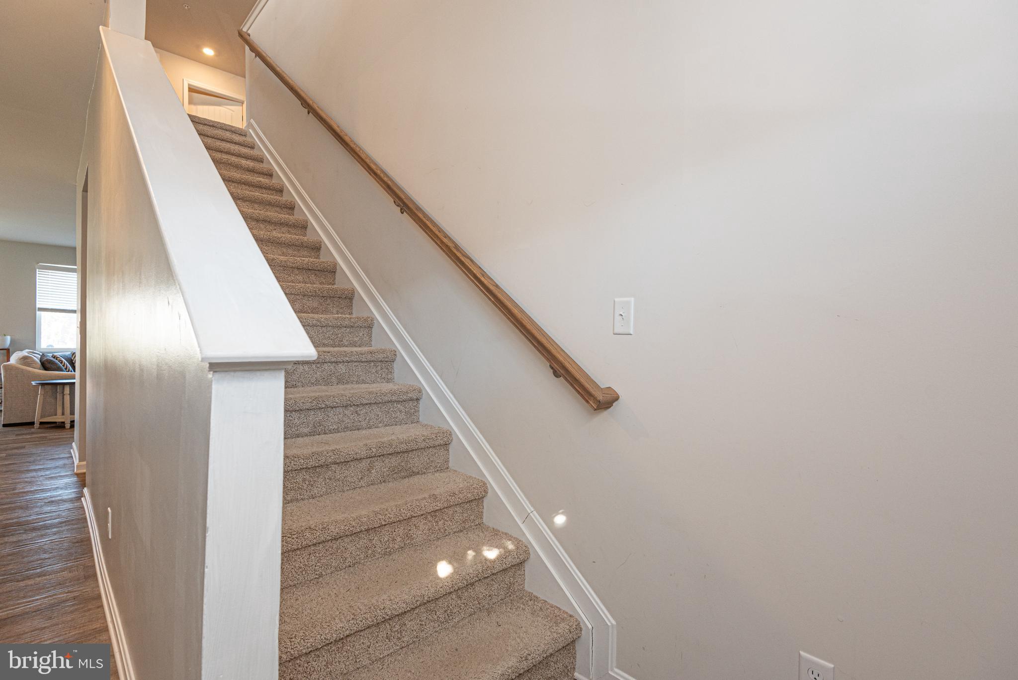 ROWENS MILL - Residential