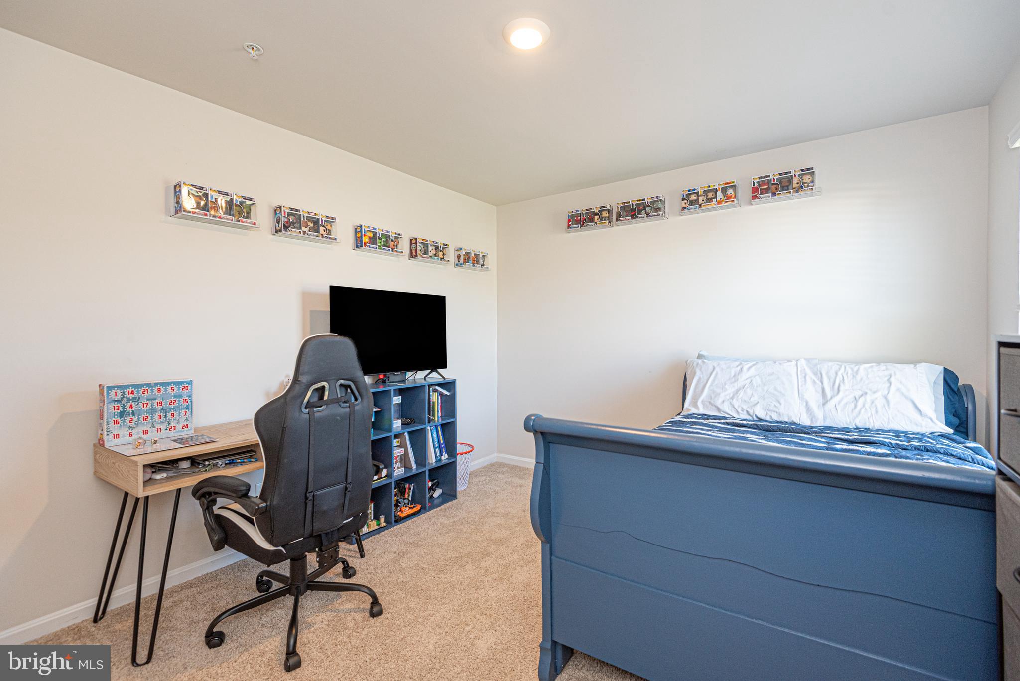 ROWENS MILL - Residential