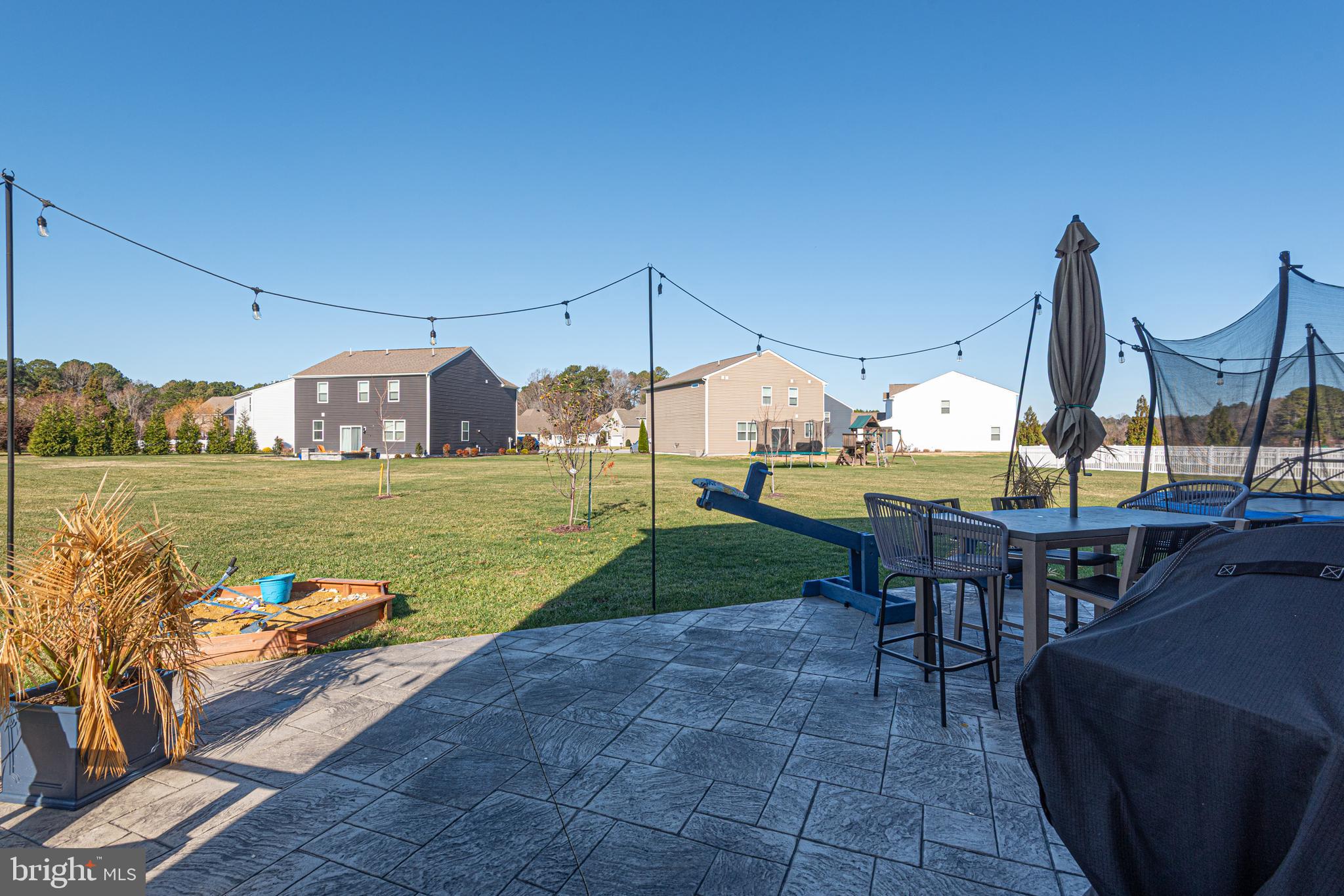 ROWENS MILL - Residential