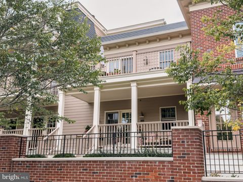 130 N CLINTON STREET DOYLESTOWN PA 18901