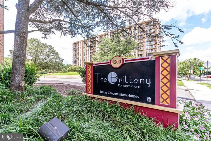 THE BRITTANY - Residential Lease