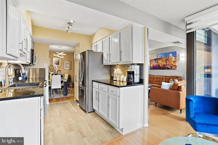 THE BRITTANY - Residential Lease