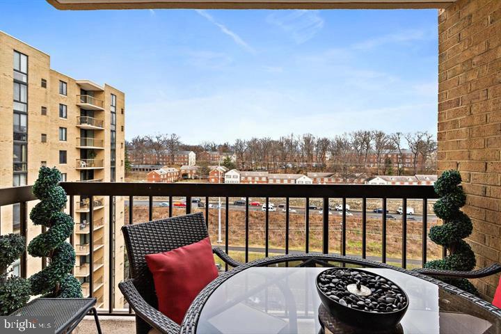 THE BRITTANY - Residential Lease