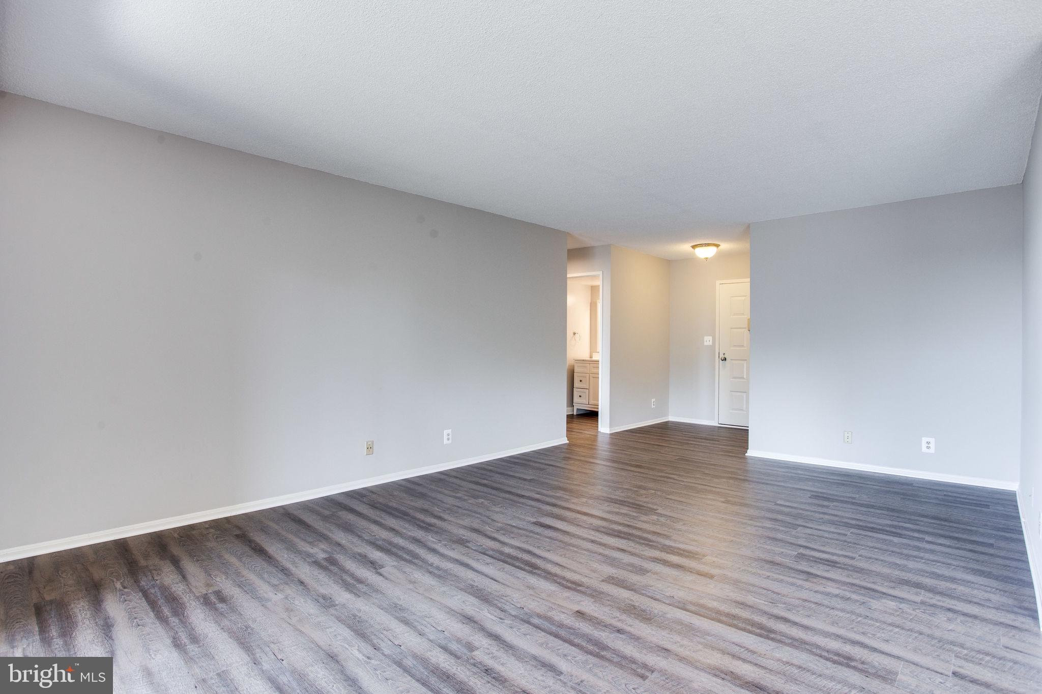 ROTONDA - Residential Lease