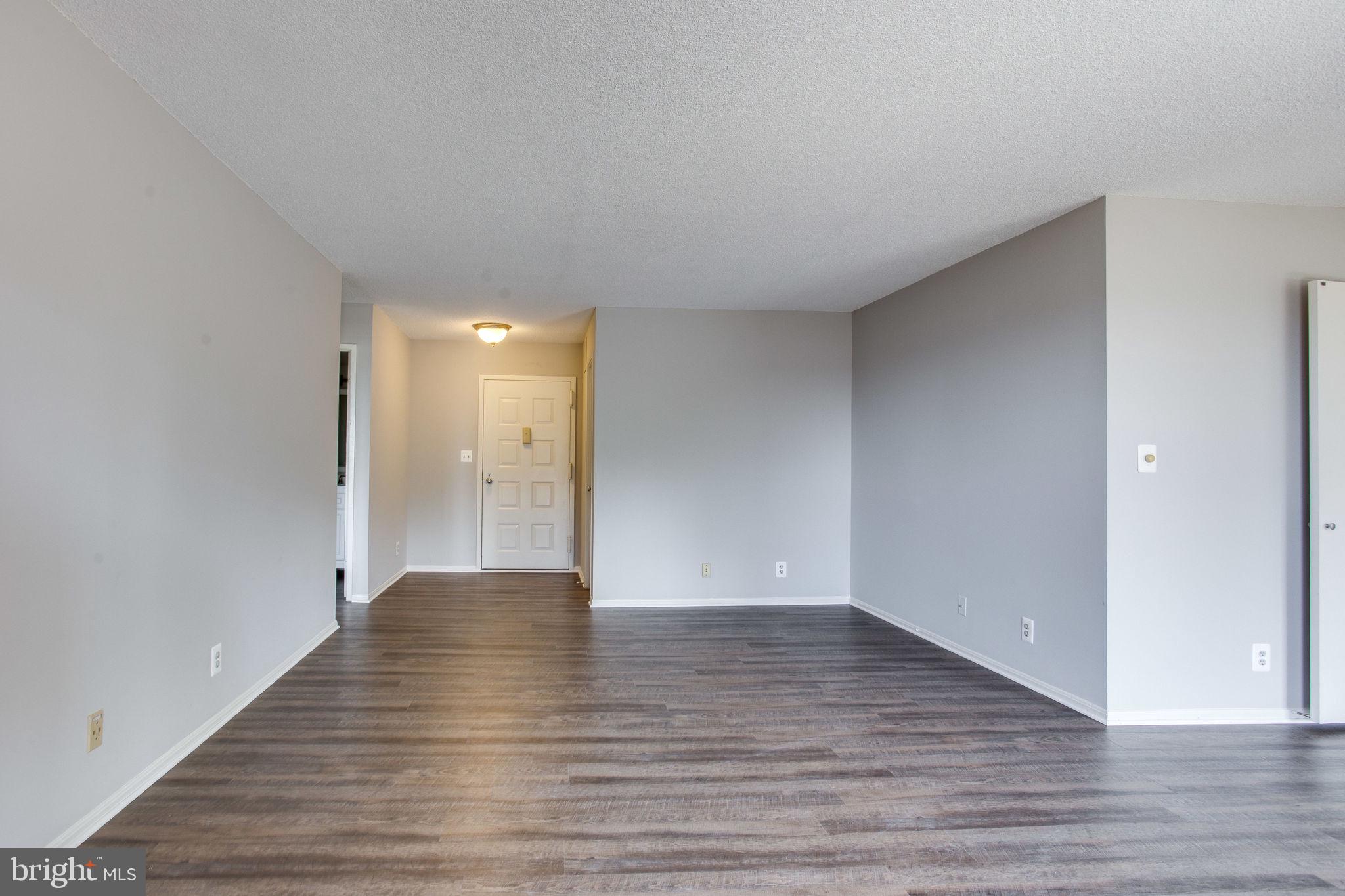 ROTONDA - Residential Lease