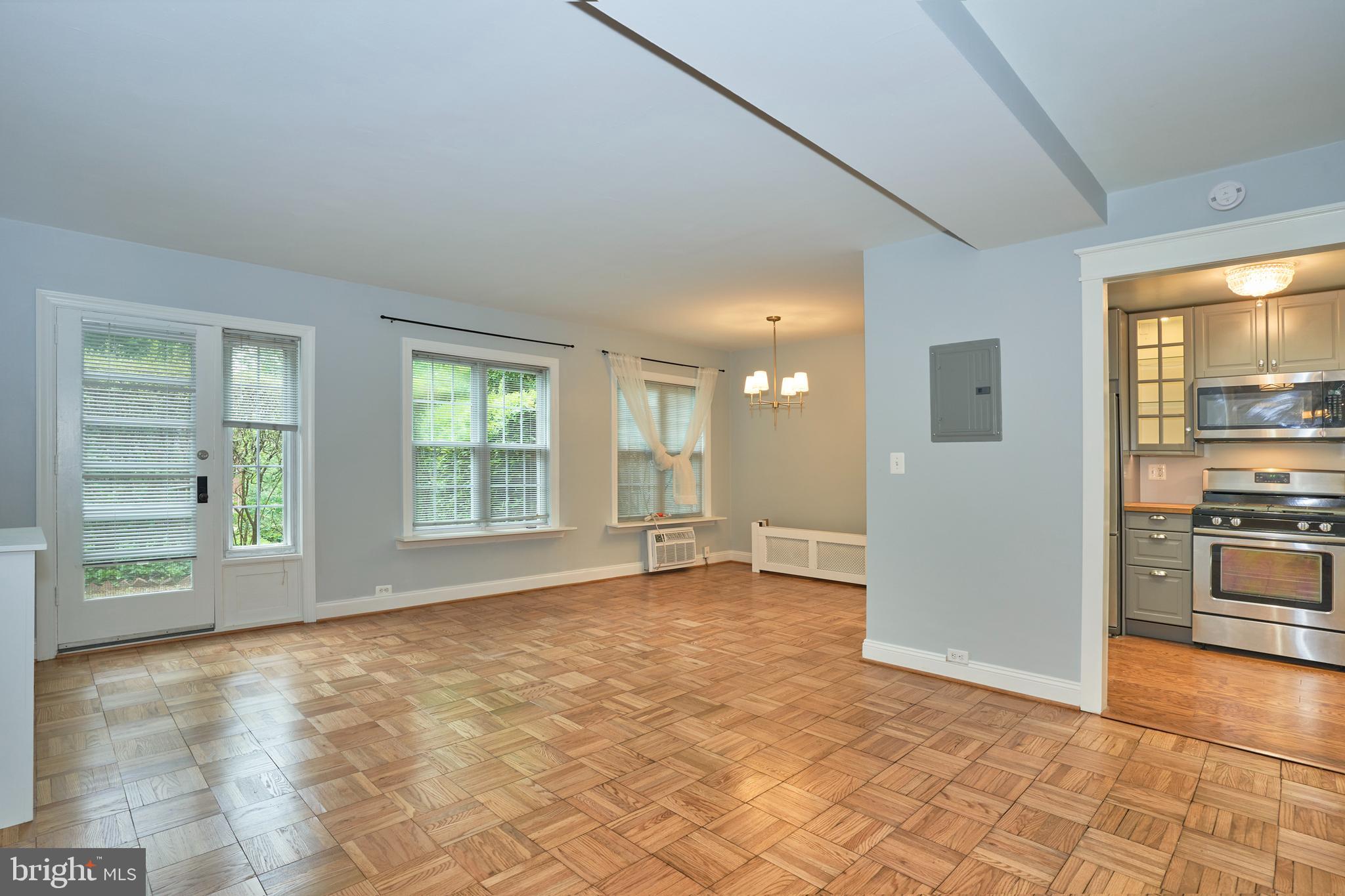 PARKFAIRFAX - Residential Lease