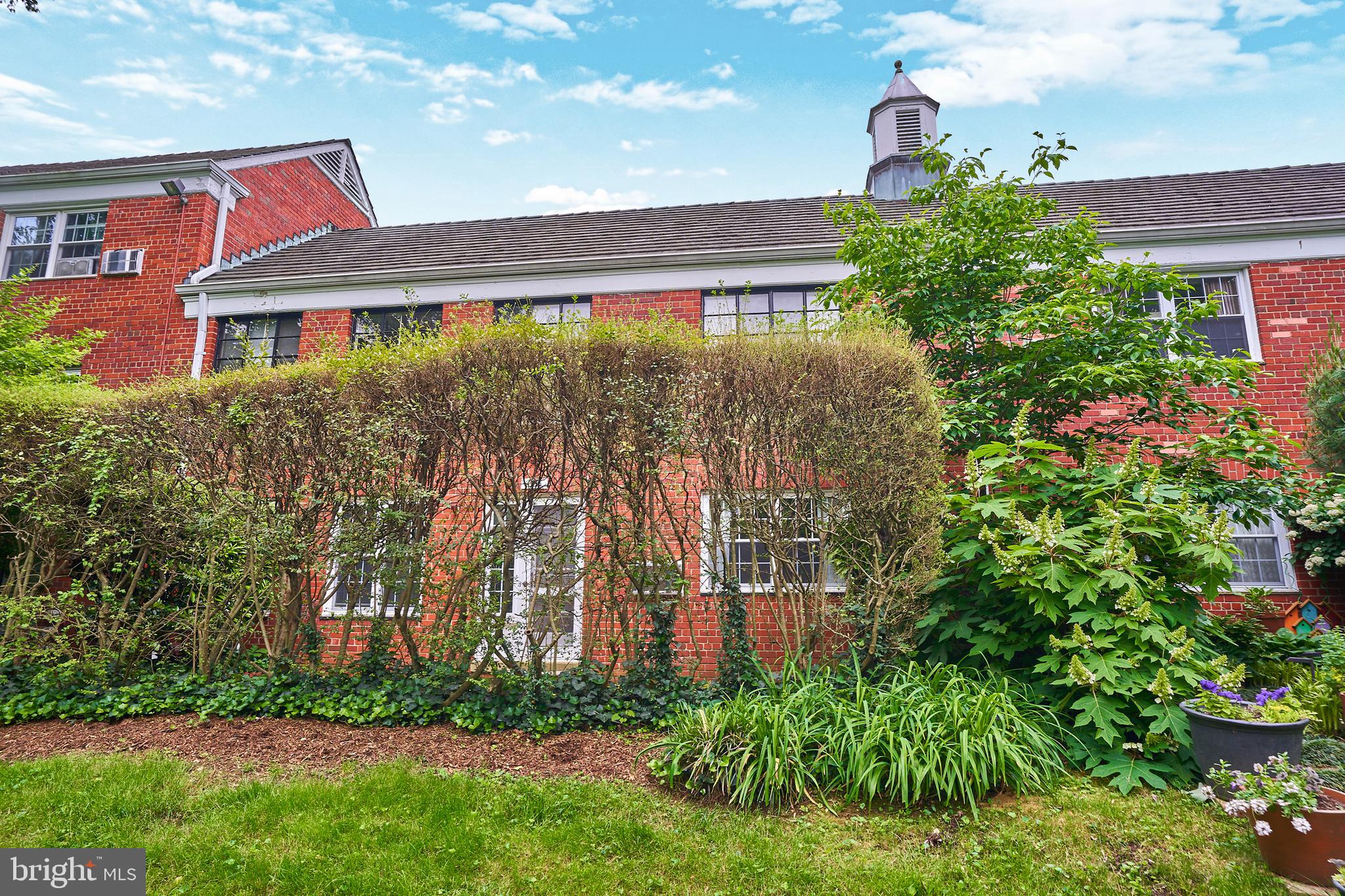 PARKFAIRFAX - Residential Lease