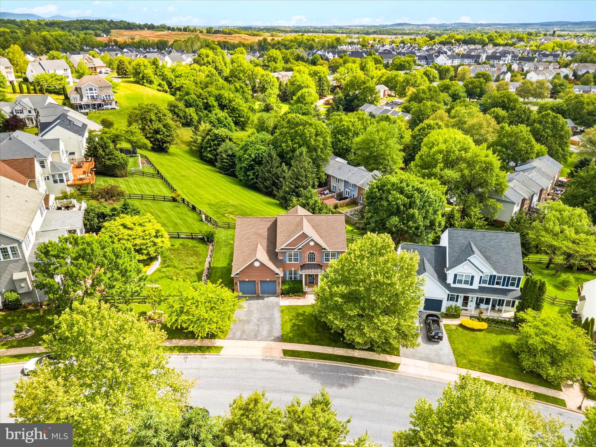 RIDGEVIEW II - Residential