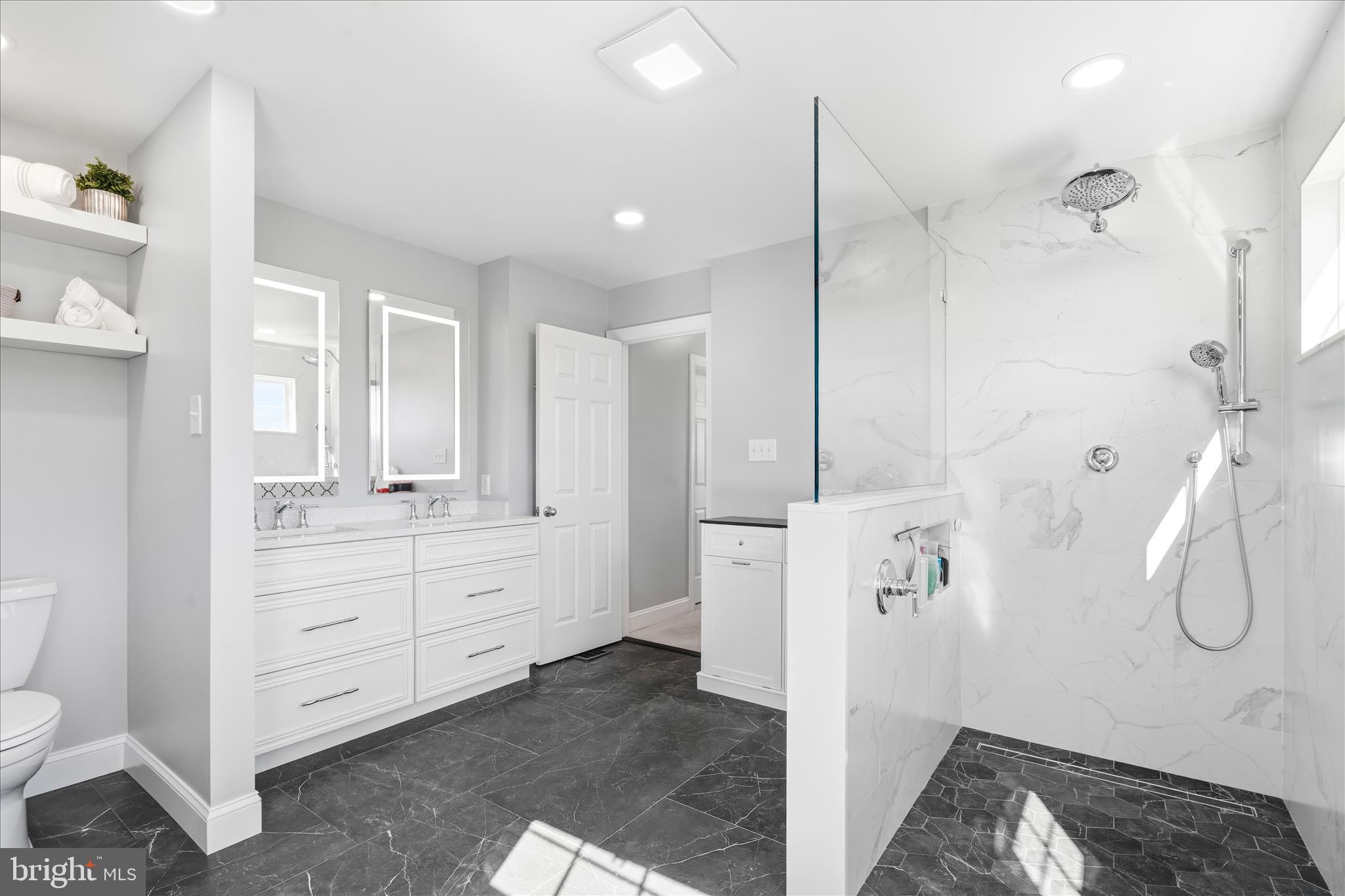 RIDGEVIEW II - Residential