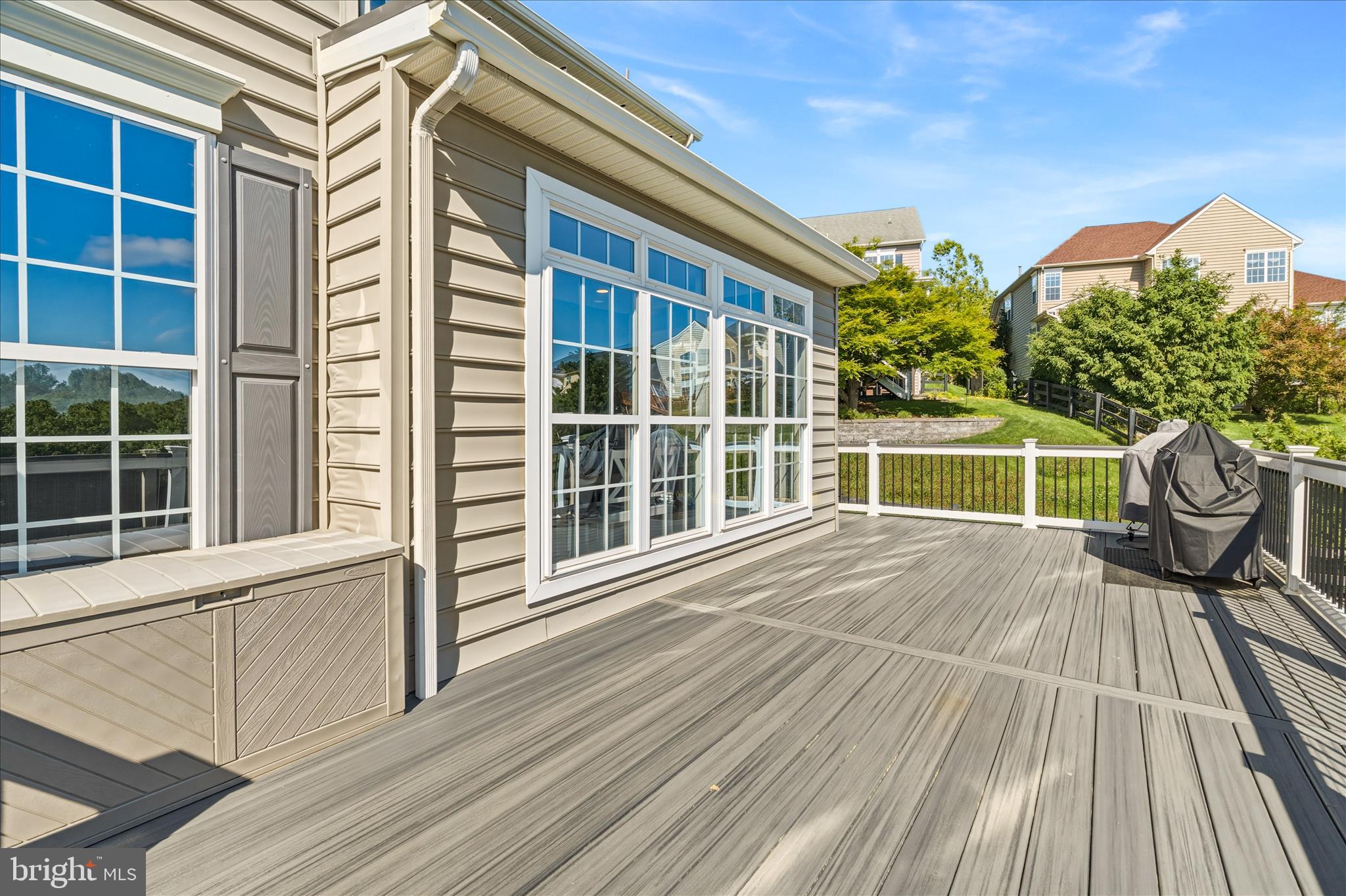 RIDGEVIEW II - Residential