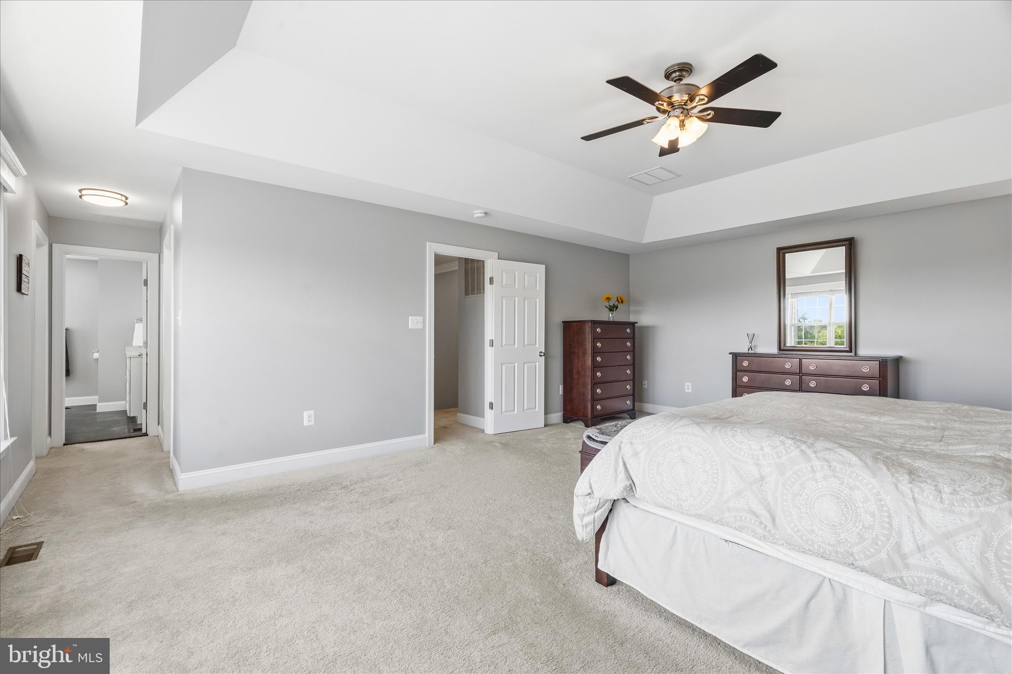RIDGEVIEW II - Residential
