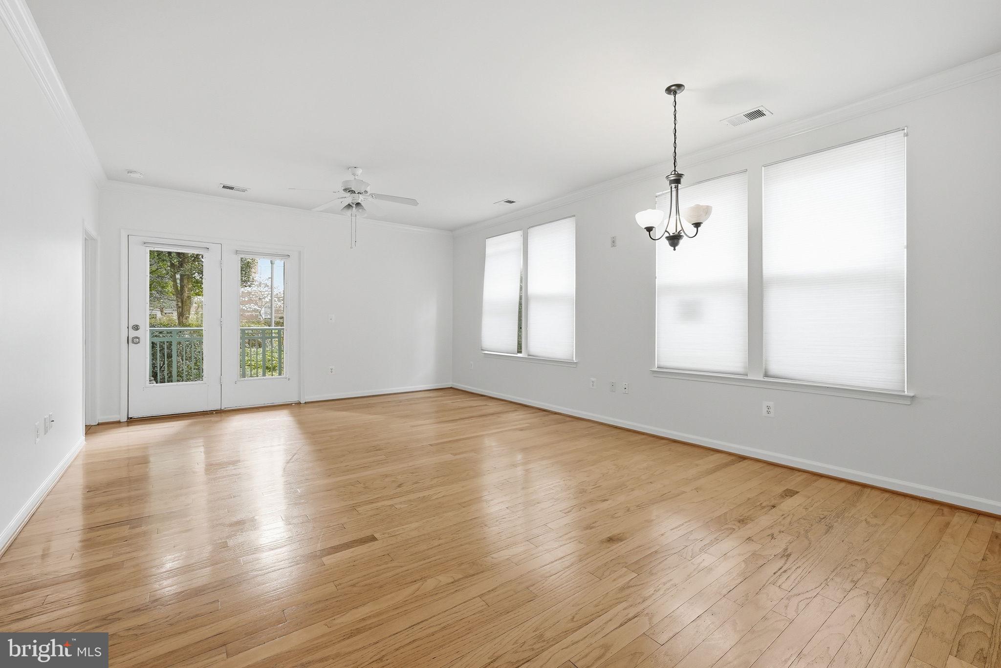 MARKET STREET AT TOWN CENTER - Residential