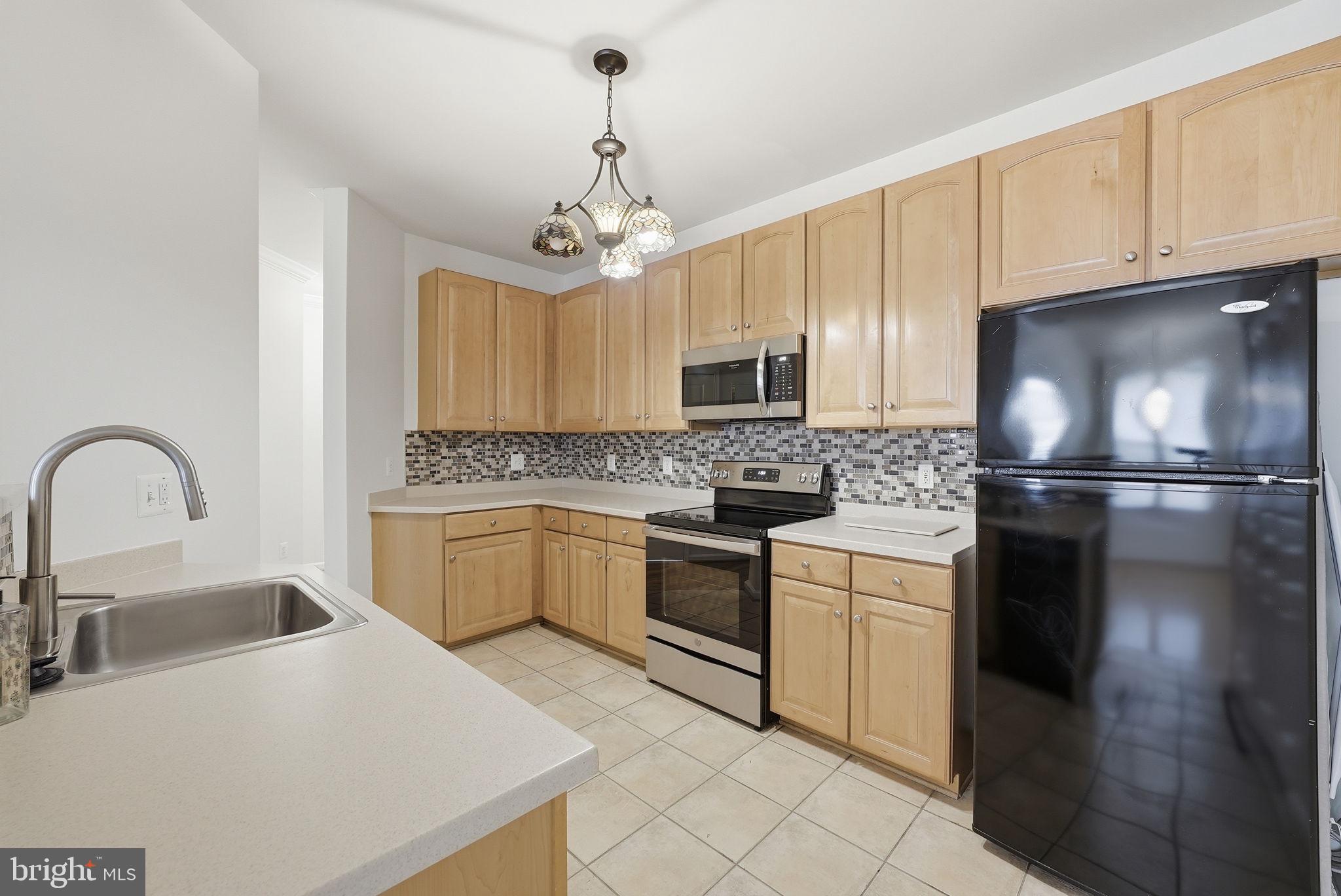 MARKET STREET AT TOWN CENTER - Residential