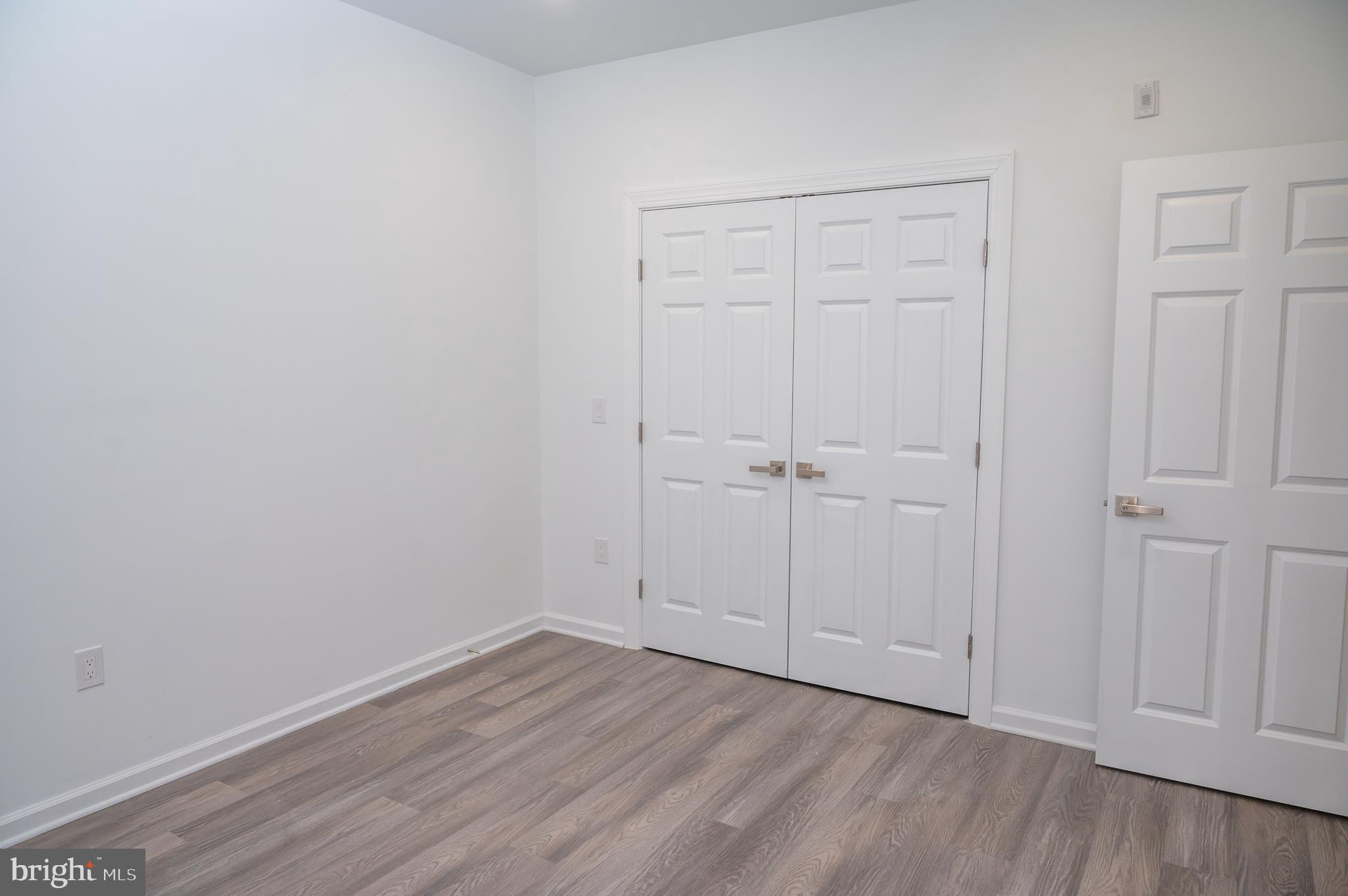 NORRIS SQUARE - Residential Lease