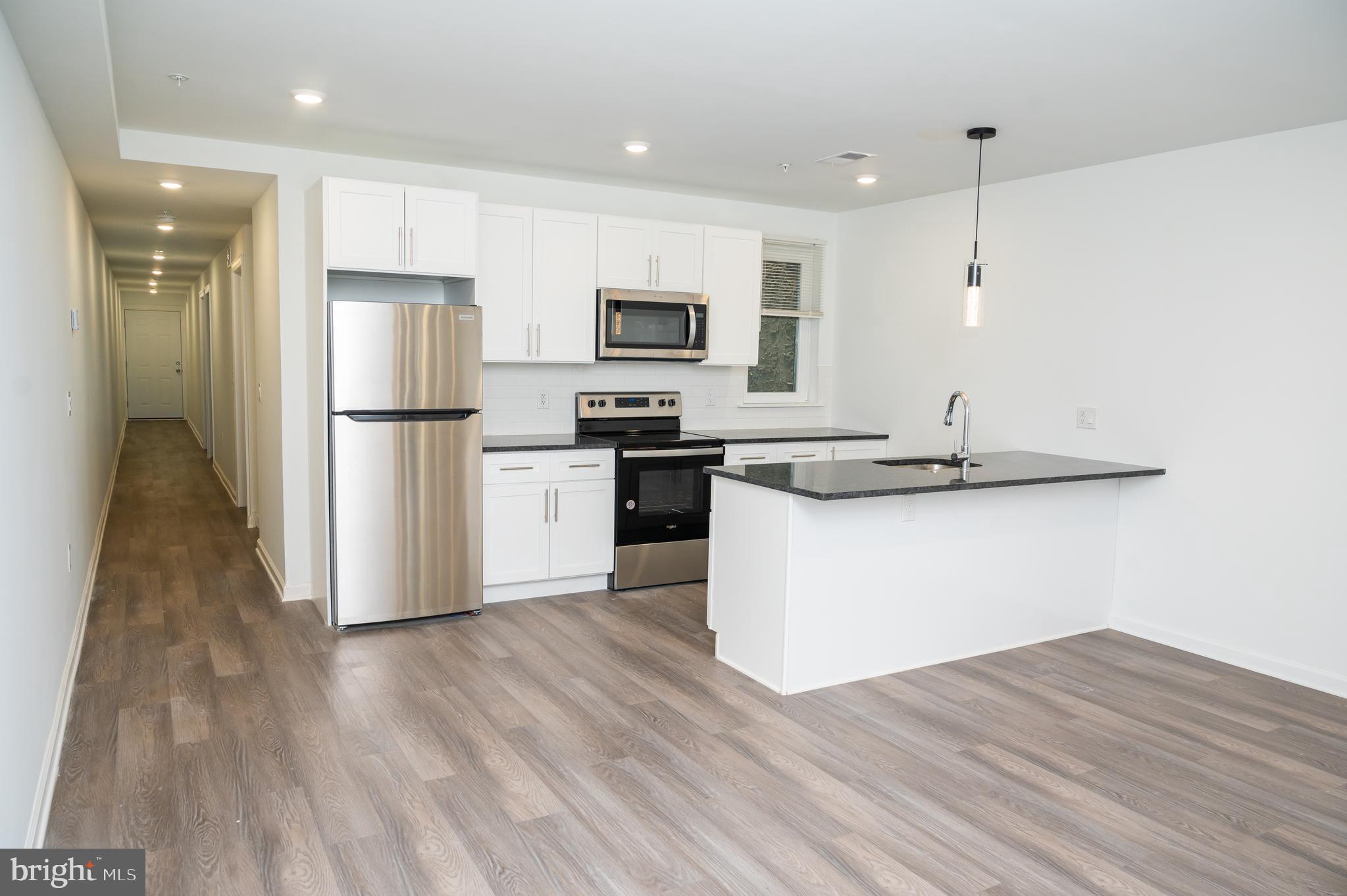 NORRIS SQUARE - Residential Lease