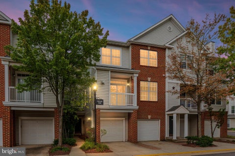 Photo of 13151 Marcey Creek Road #13151, HERNDON, VA 20171 (MLS # VAFX2341538)