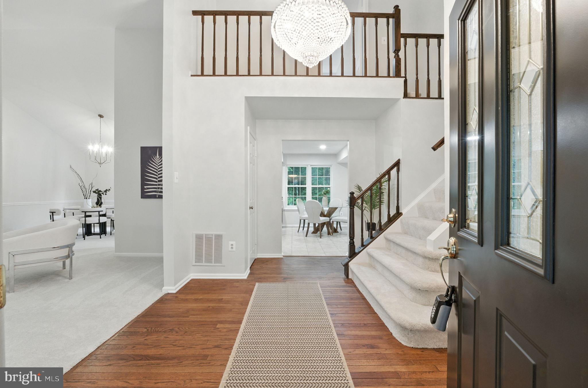 7359 SILVER PINE DRIVE