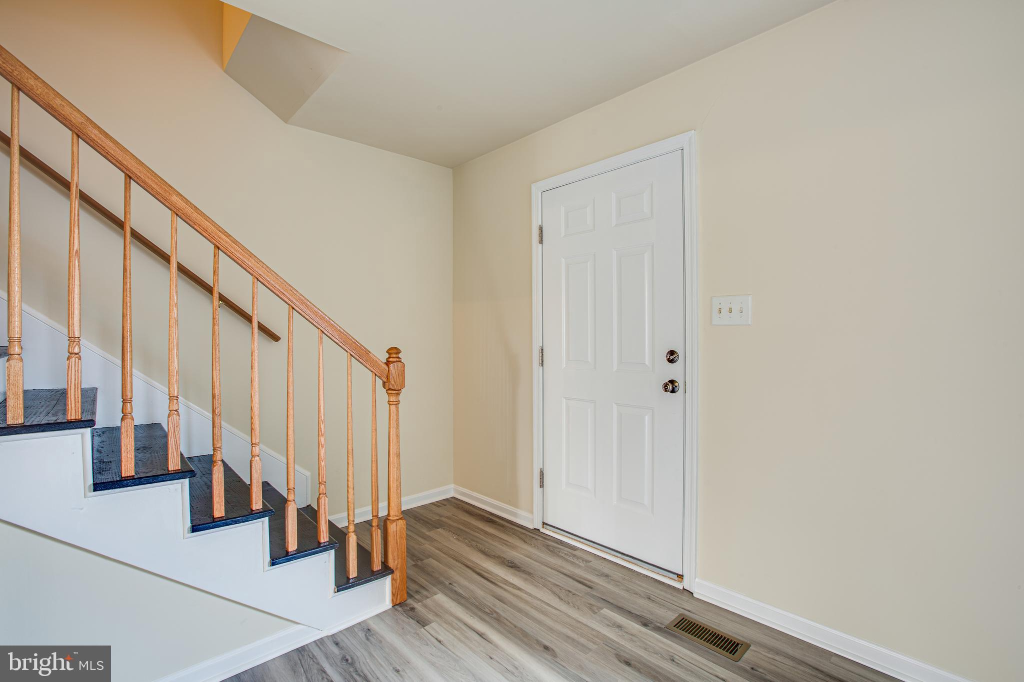 OLDE GREENWICH - Residential Lease