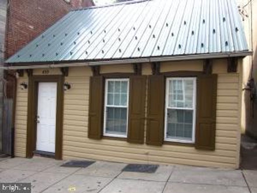 Recently renovated detached home in Lancaster. In 2011 all new roof, windows, walls, electric, plumbing, kitchen and bath. Spacious backyard and low taxes. Low maintenance home for owner occupant buyer or investor.