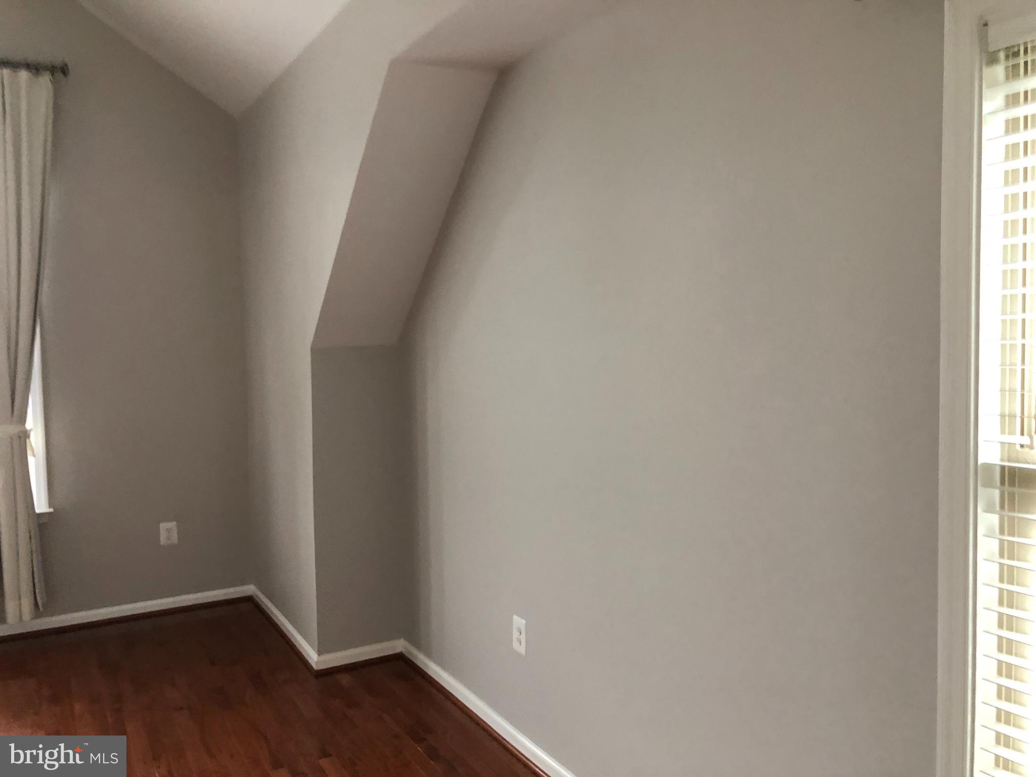 SHIRLINGTON CREST - Residential Lease