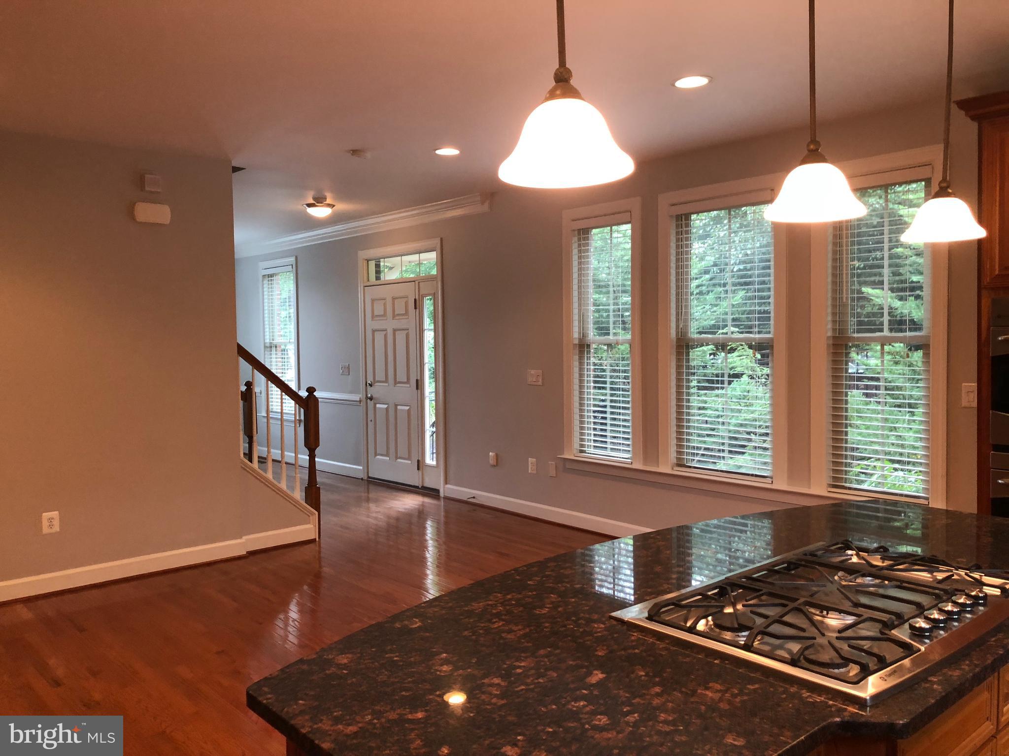 SHIRLINGTON CREST - Residential Lease
