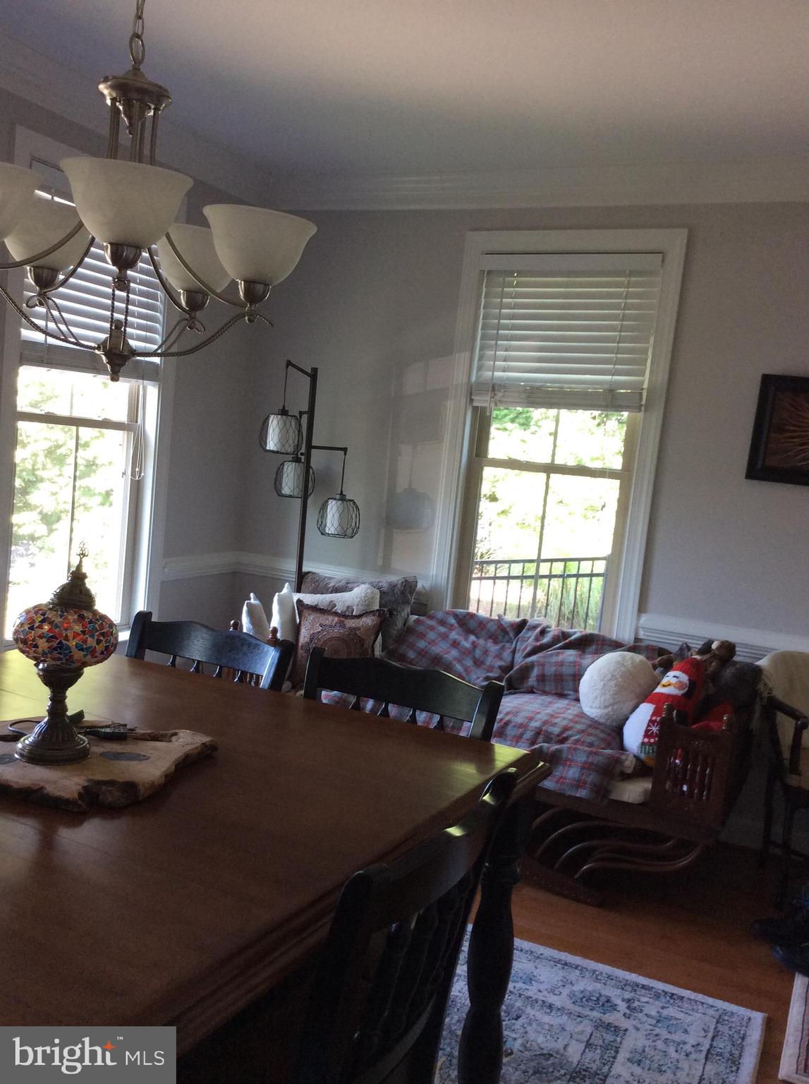 SHIRLINGTON CREST - Residential Lease