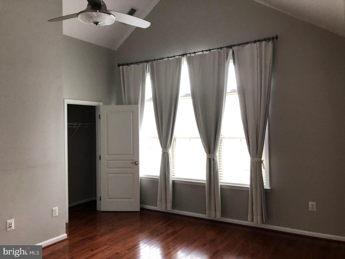 SHIRLINGTON CREST - Residential Lease