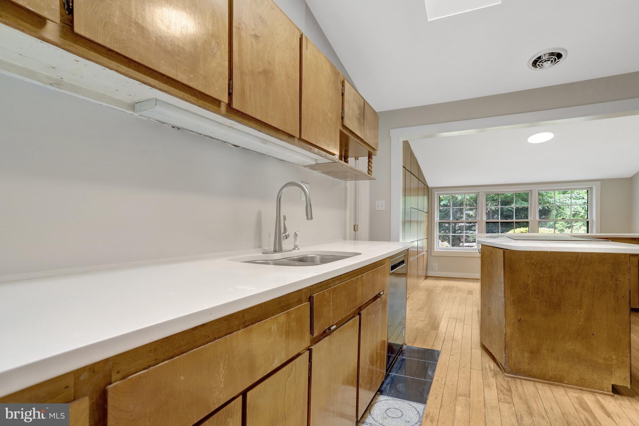 MT VERNON PARK - Residential