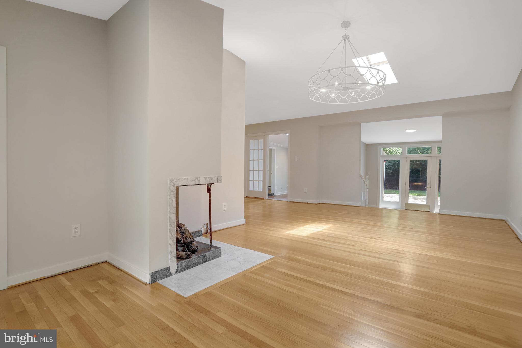 MT VERNON PARK - Residential