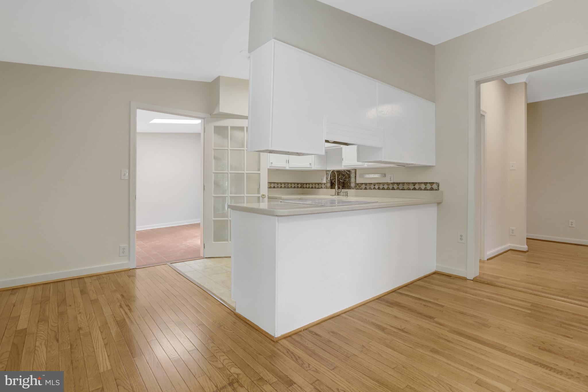 MT VERNON PARK - Residential