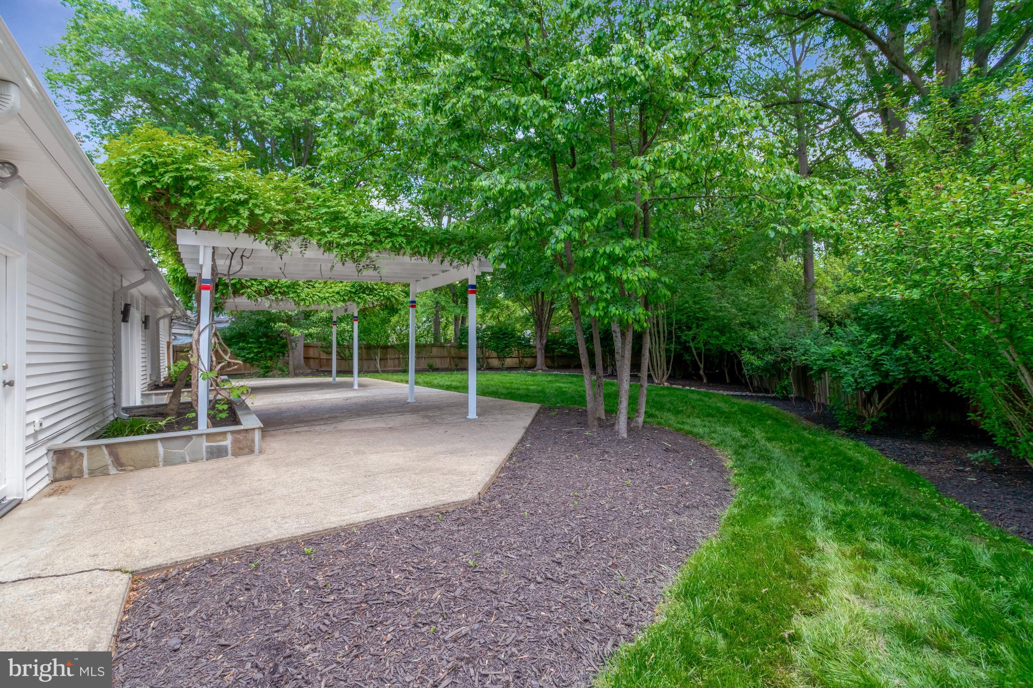 MT VERNON PARK - Residential