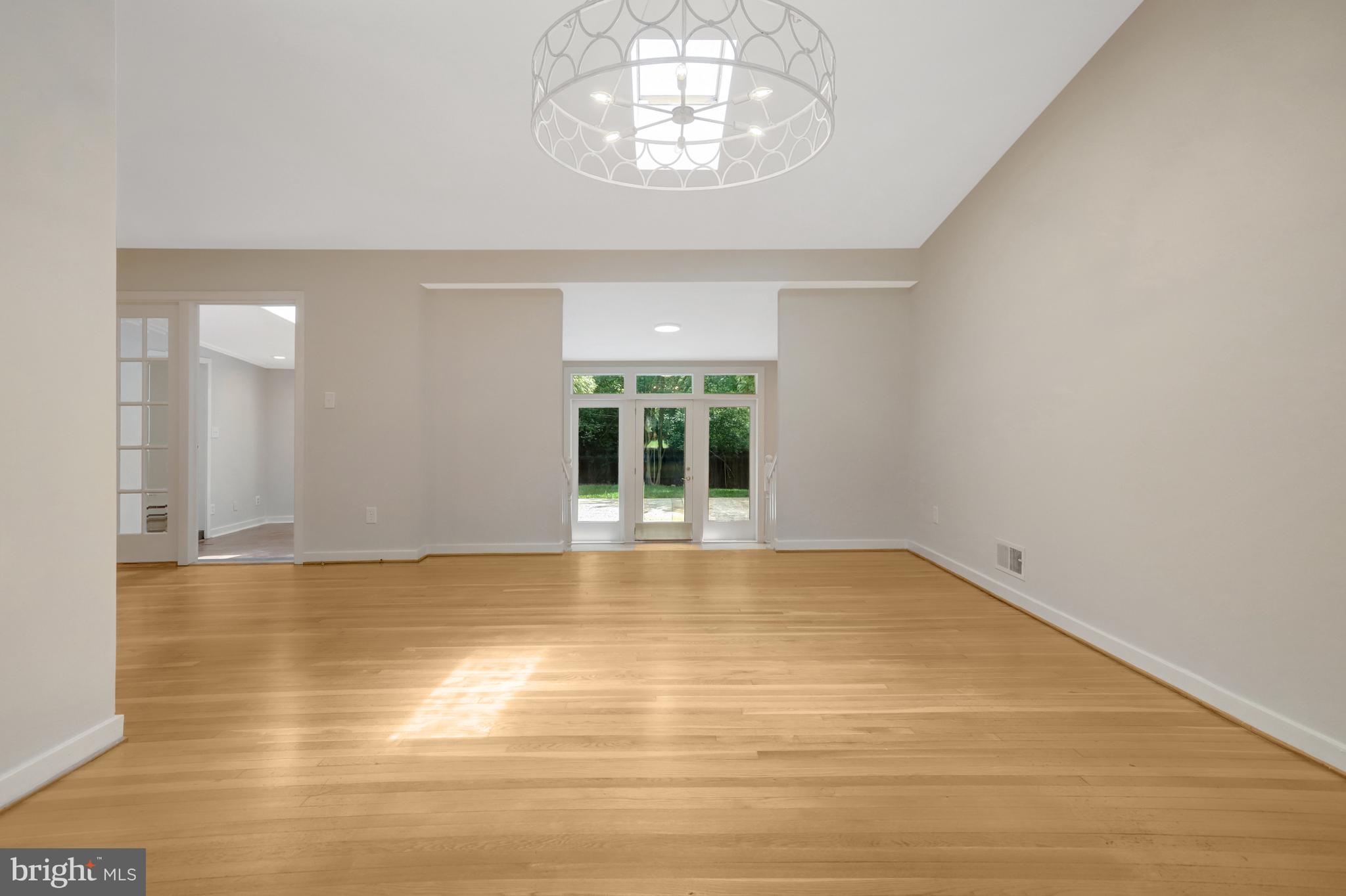 MT VERNON PARK - Residential