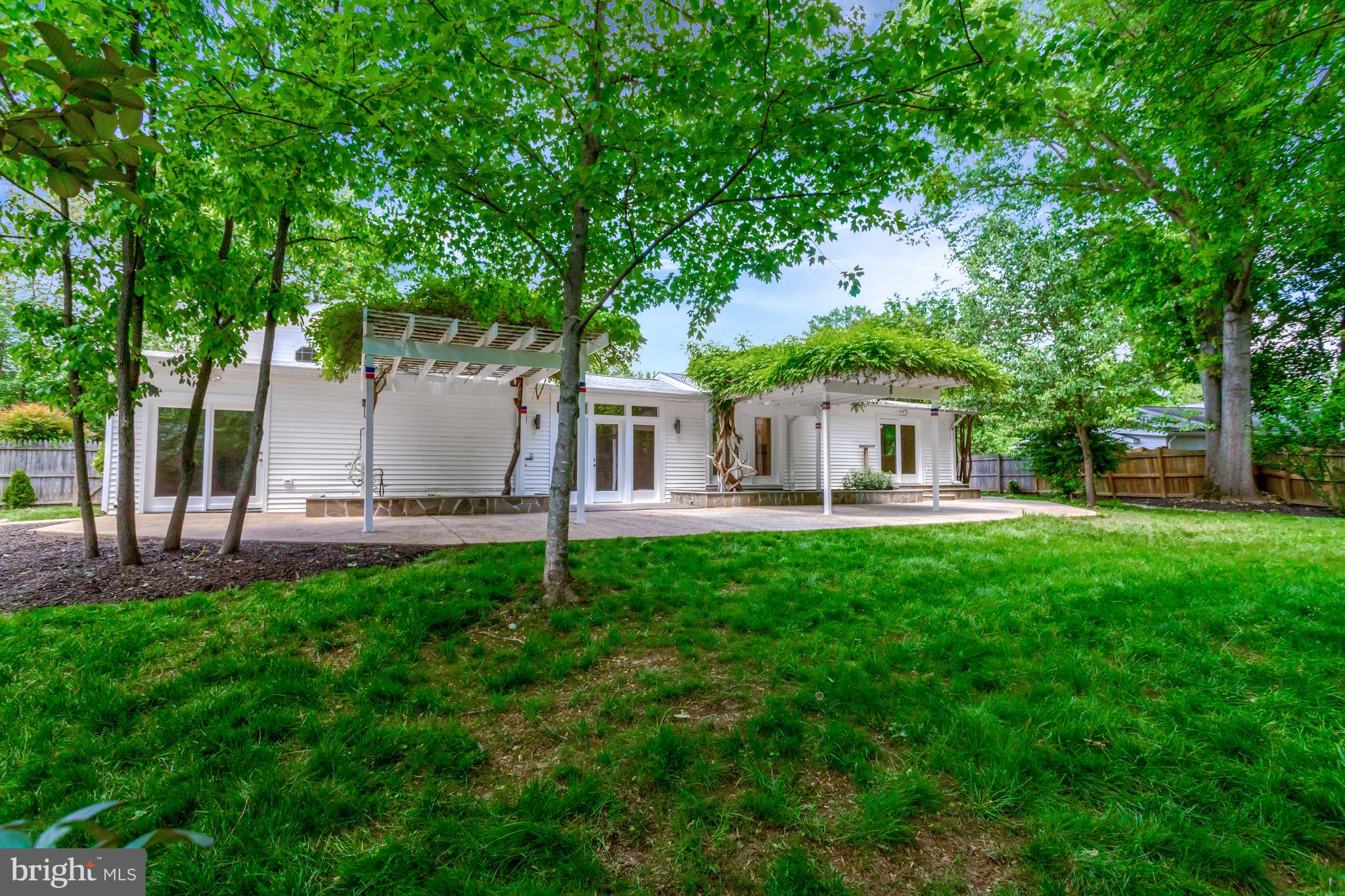 MT VERNON PARK - Residential