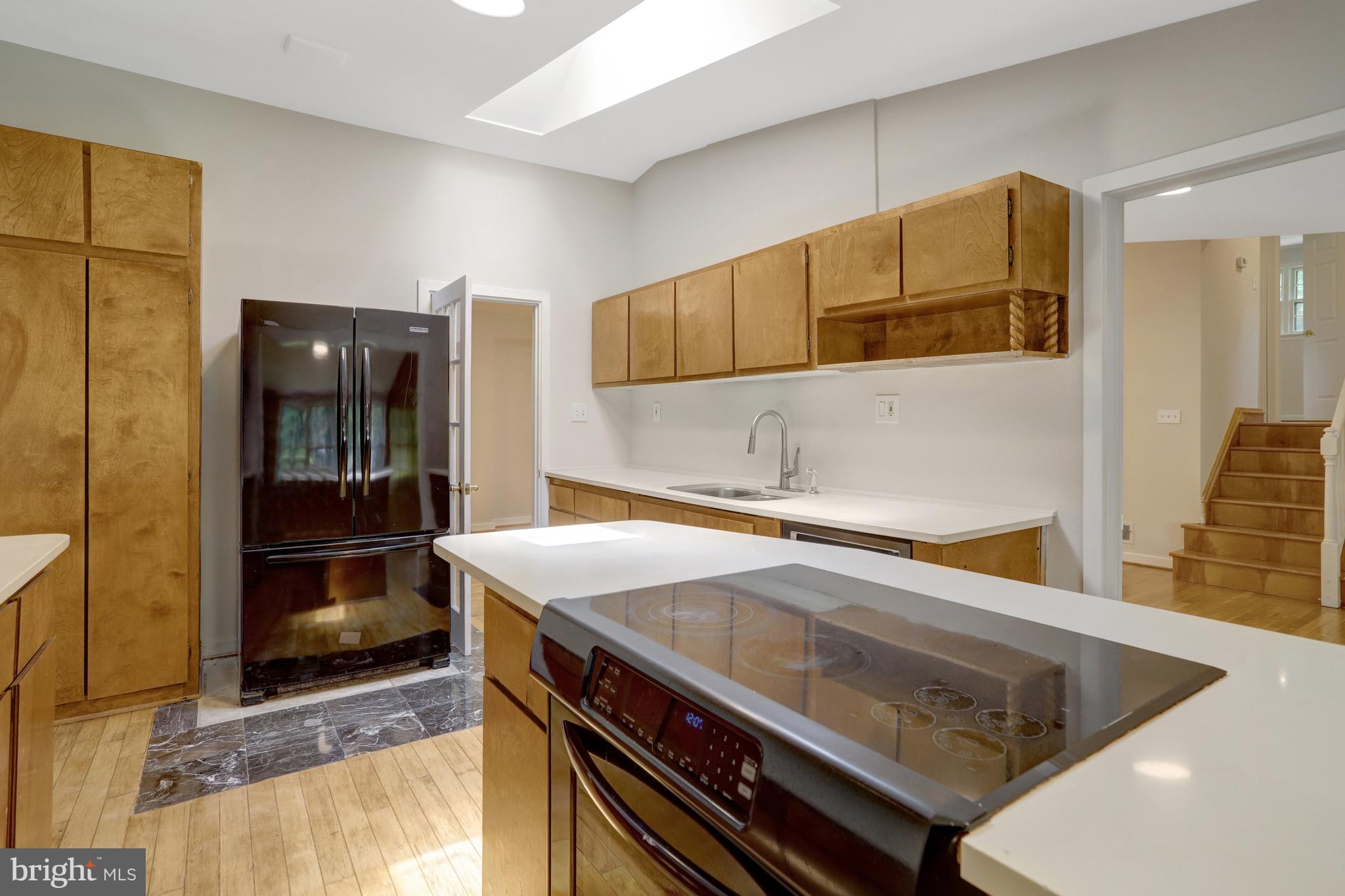 MT VERNON PARK - Residential