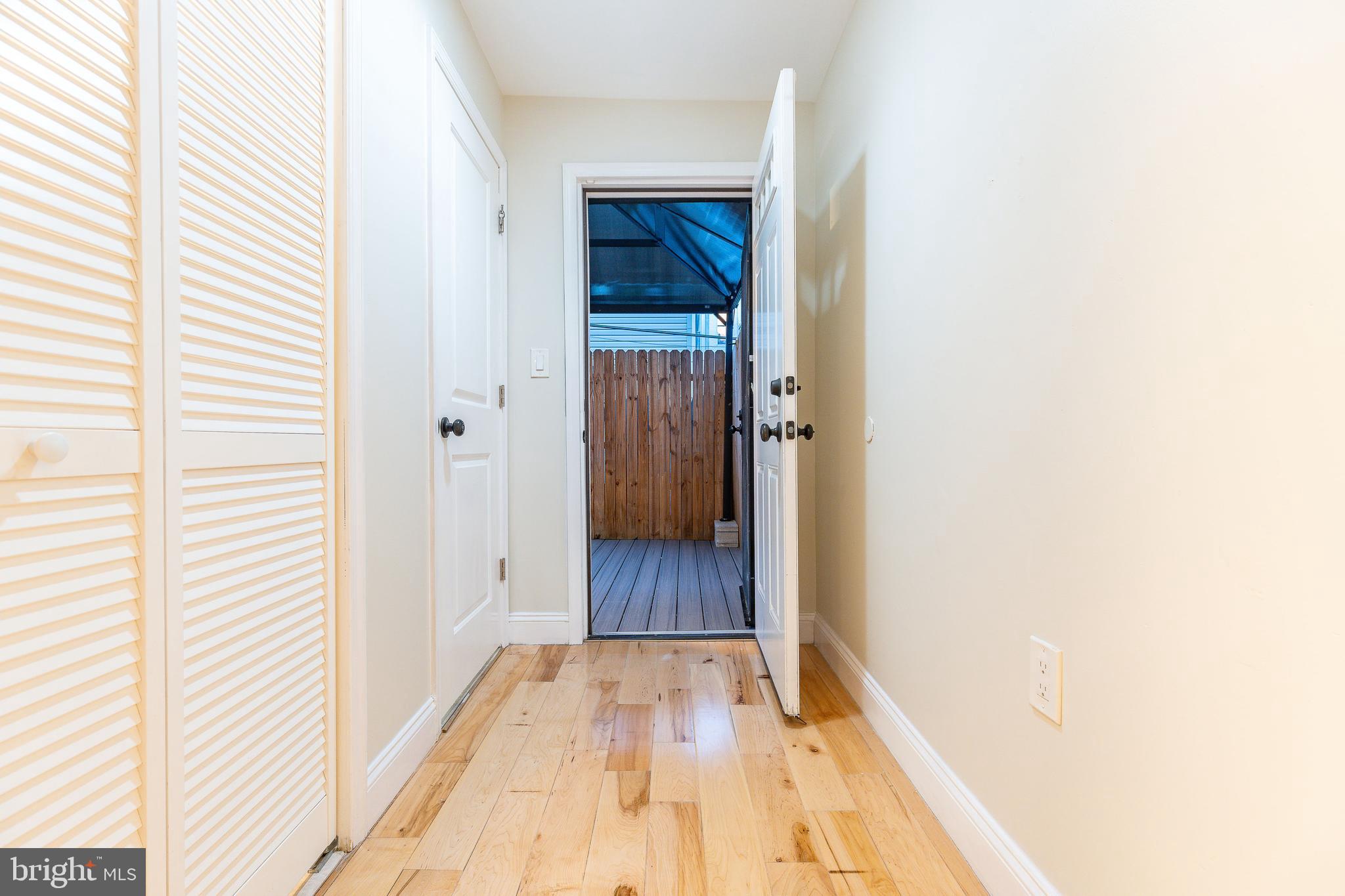 POINT BREEZE - Residential