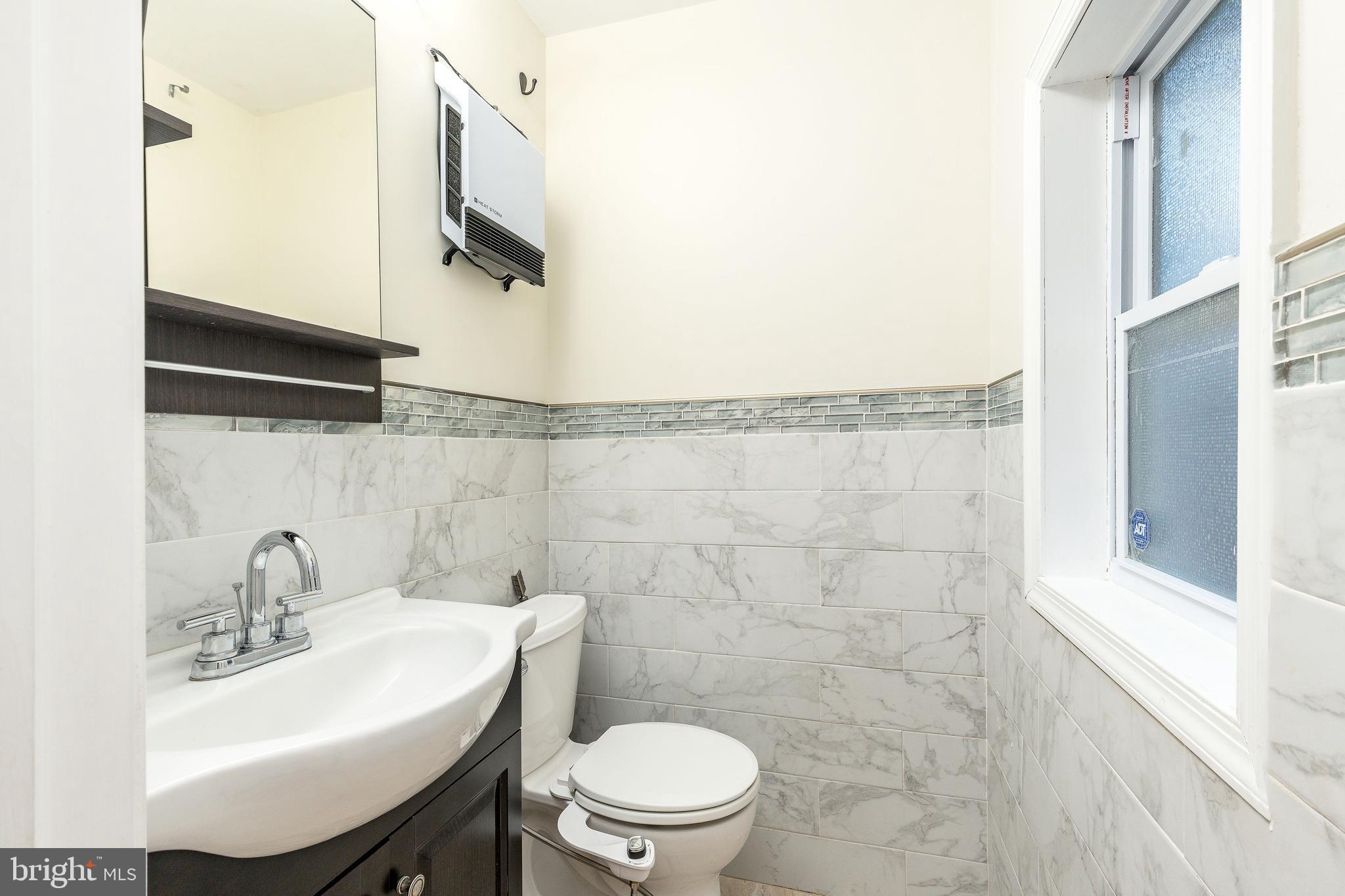 POINT BREEZE - Residential