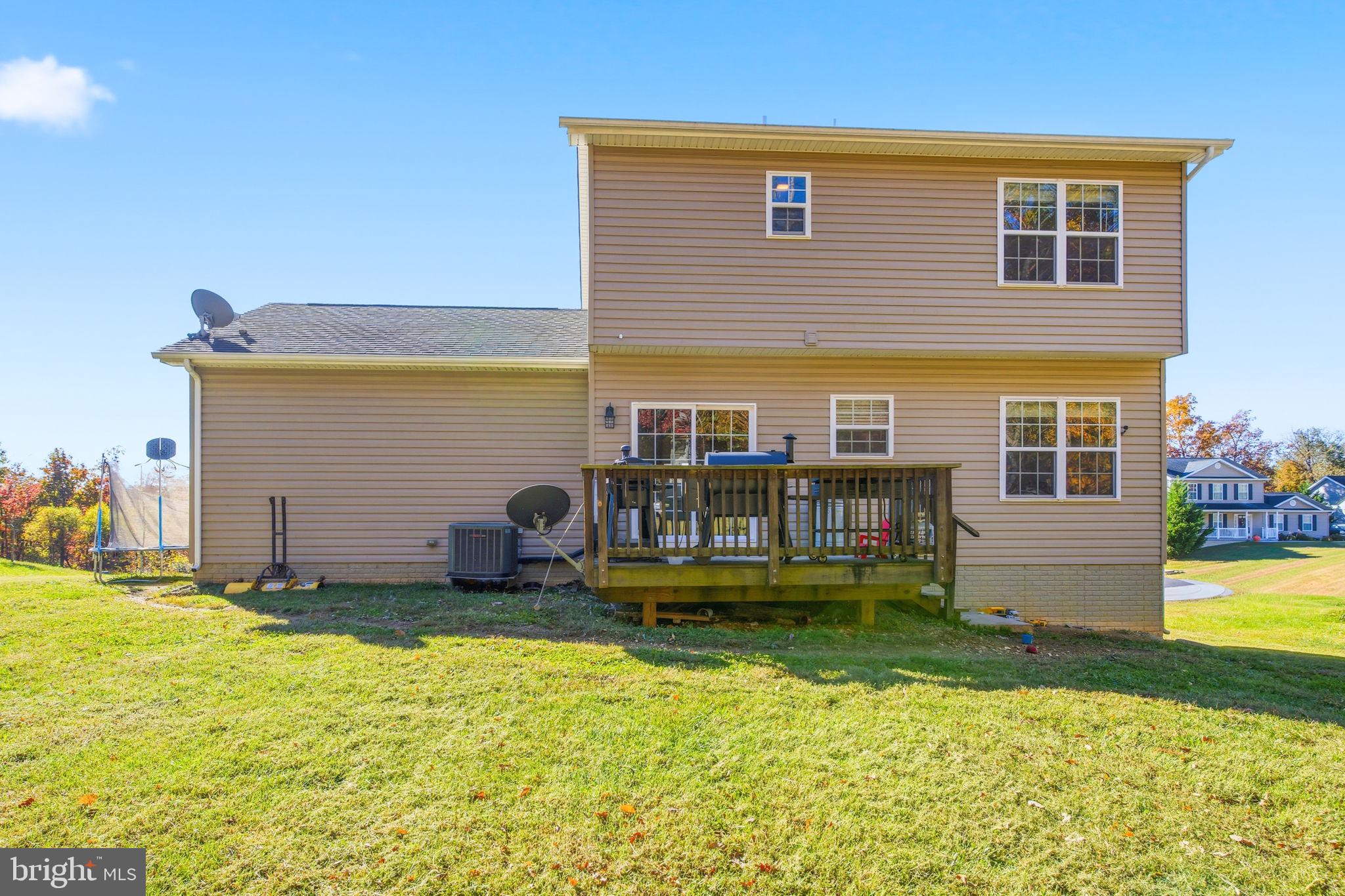 CAMERON ACRES - Residential