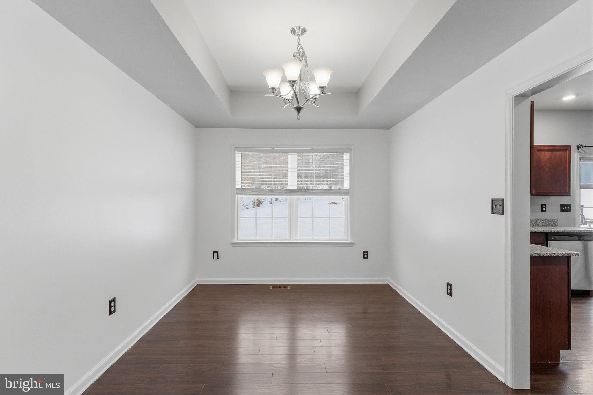 CAMERON ACRES - Residential