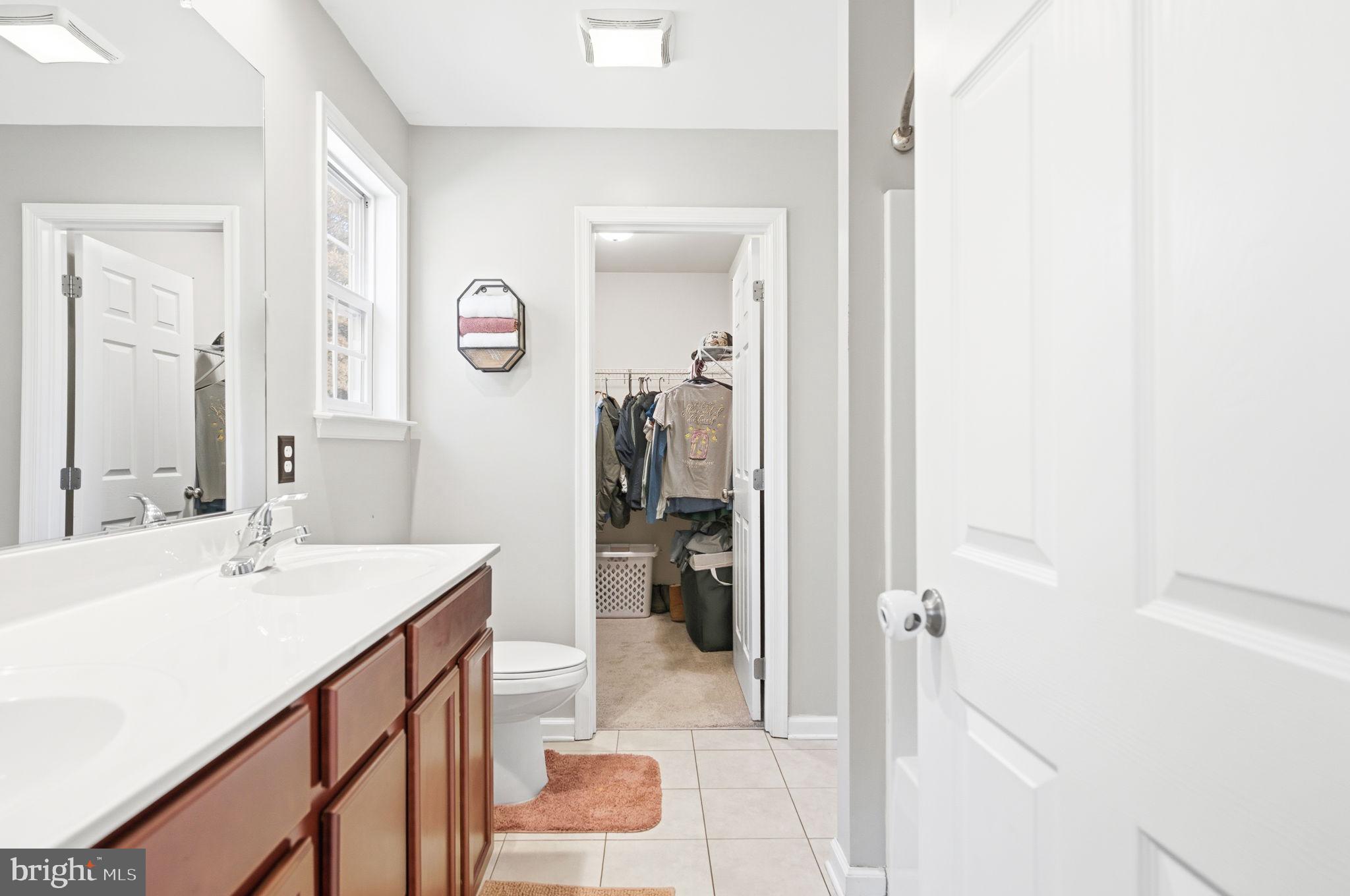 CAMERON ACRES - Residential