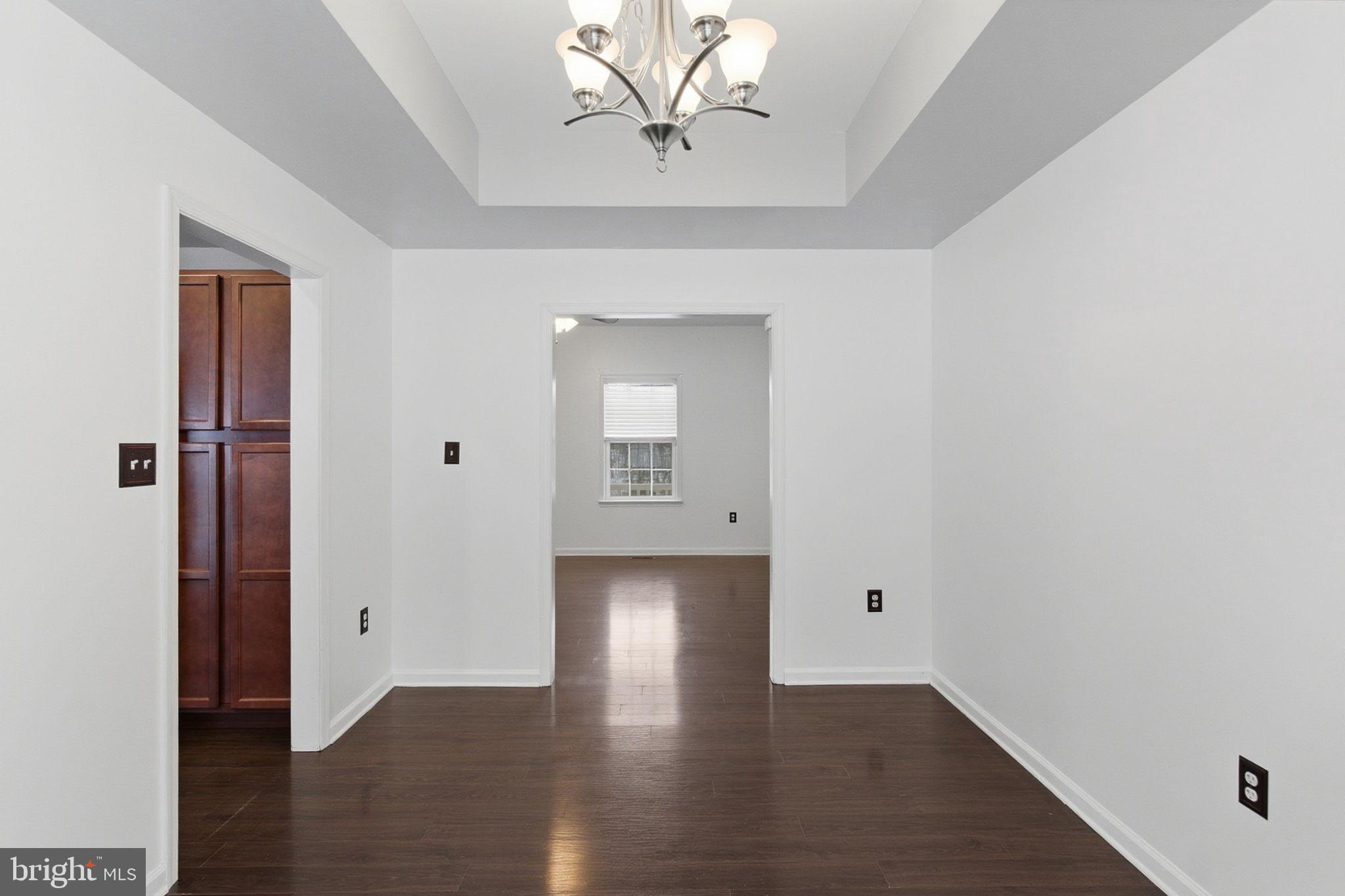 CAMERON ACRES - Residential